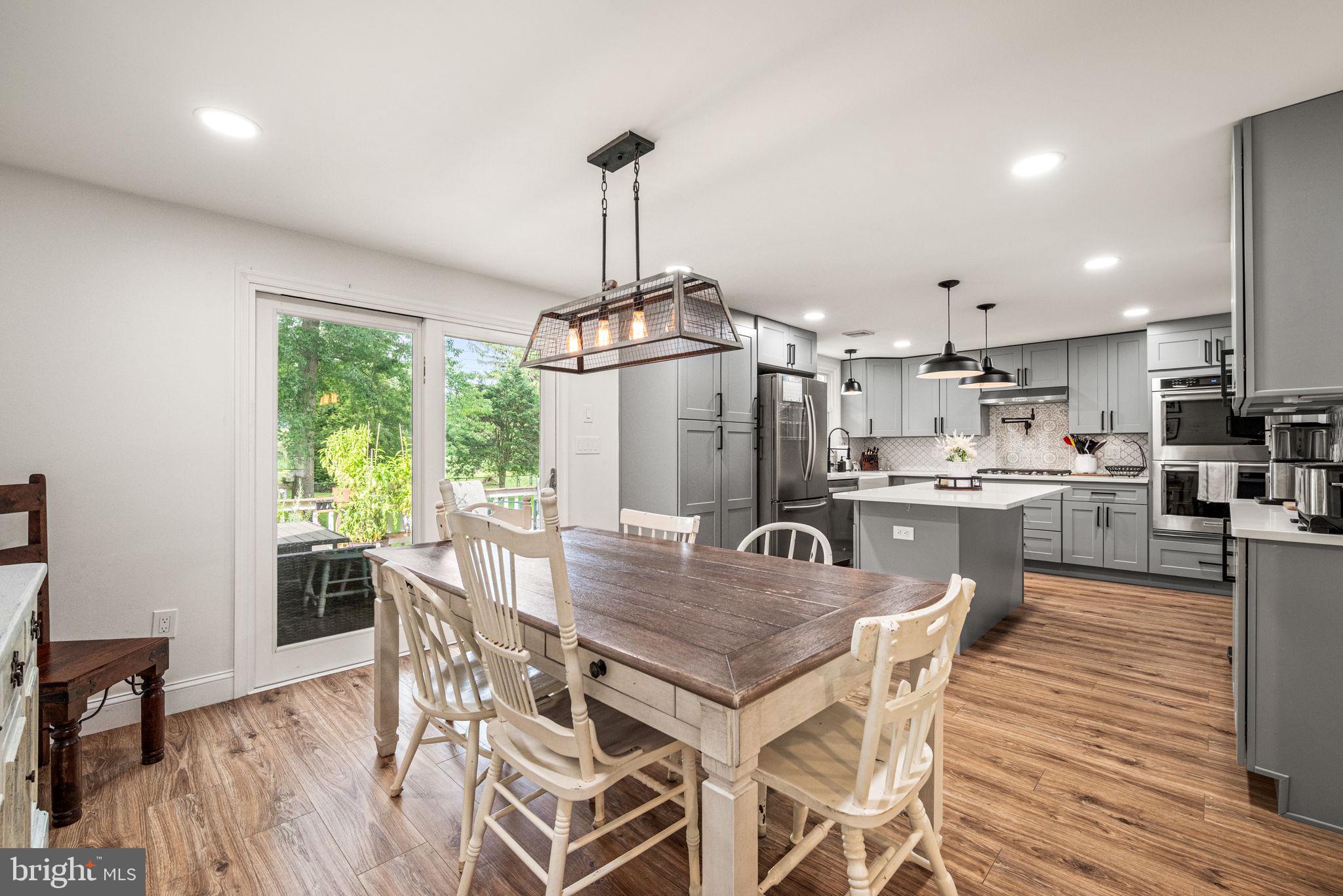 CHURCHVILLE MANOR - Residential