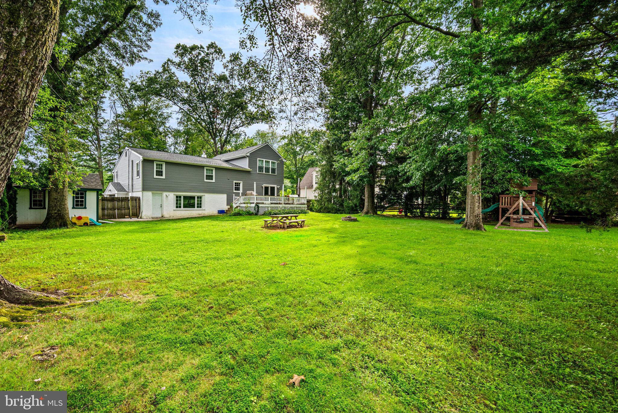 CHURCHVILLE MANOR - Residential