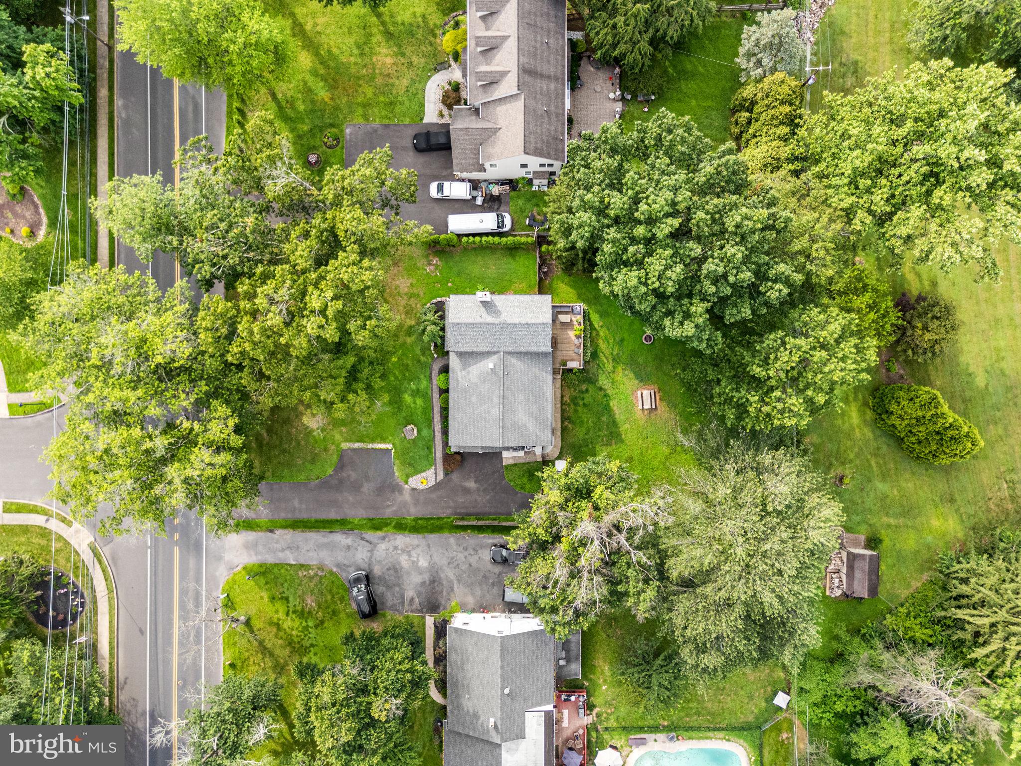 CHURCHVILLE MANOR - Residential