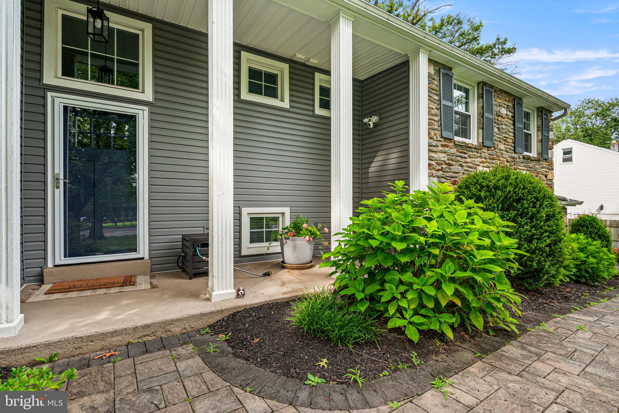 955 BRISTOL ROAD