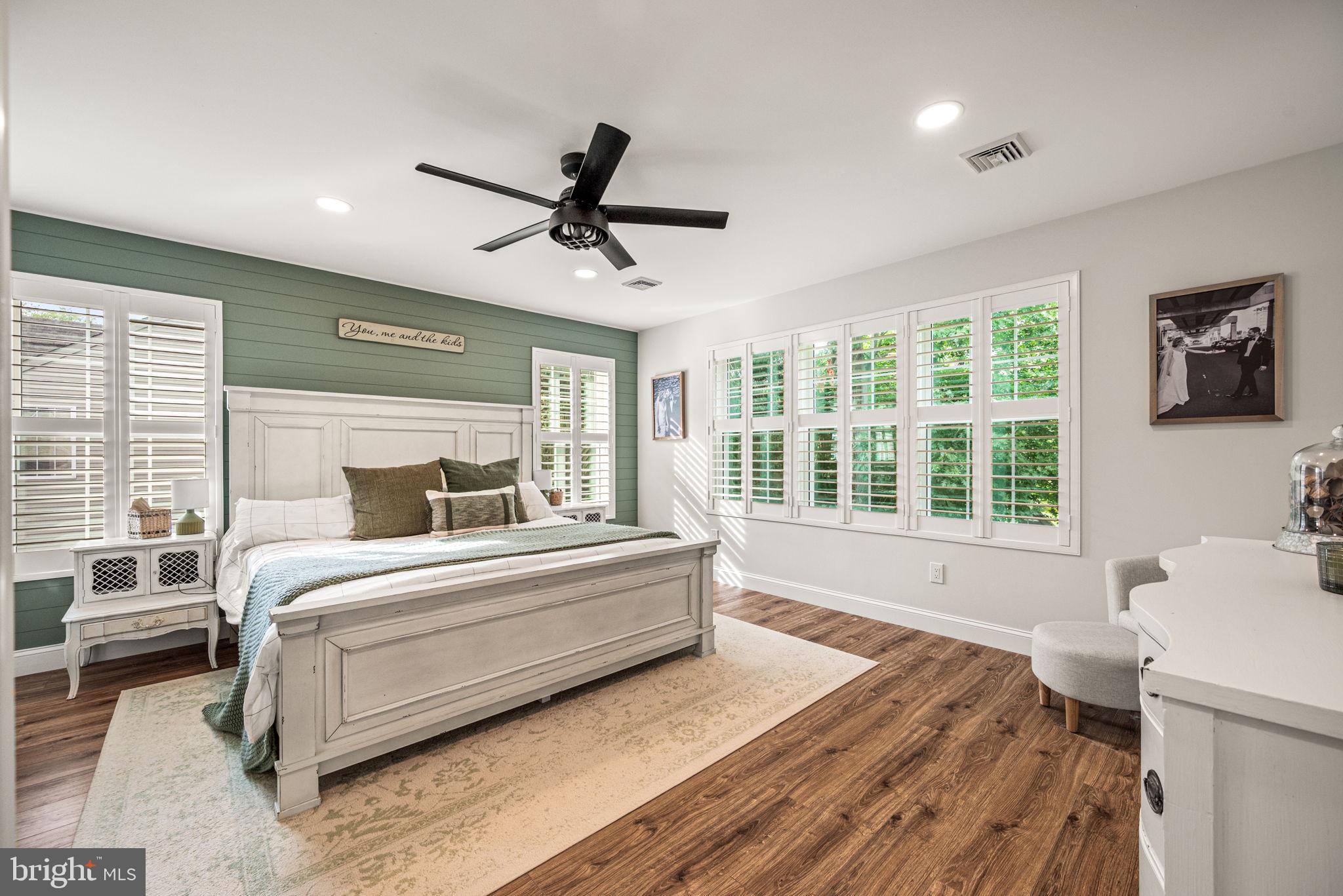 CHURCHVILLE MANOR - Residential