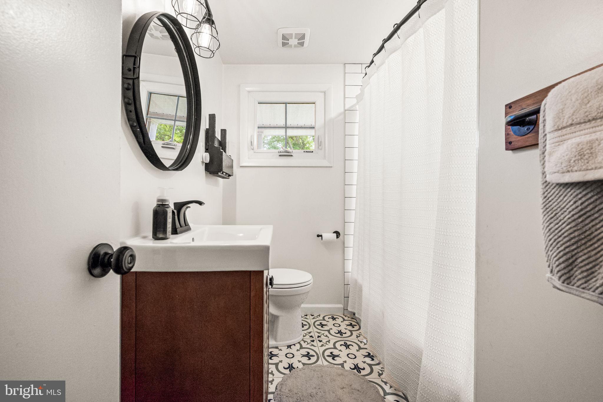 CHURCHVILLE MANOR - Residential