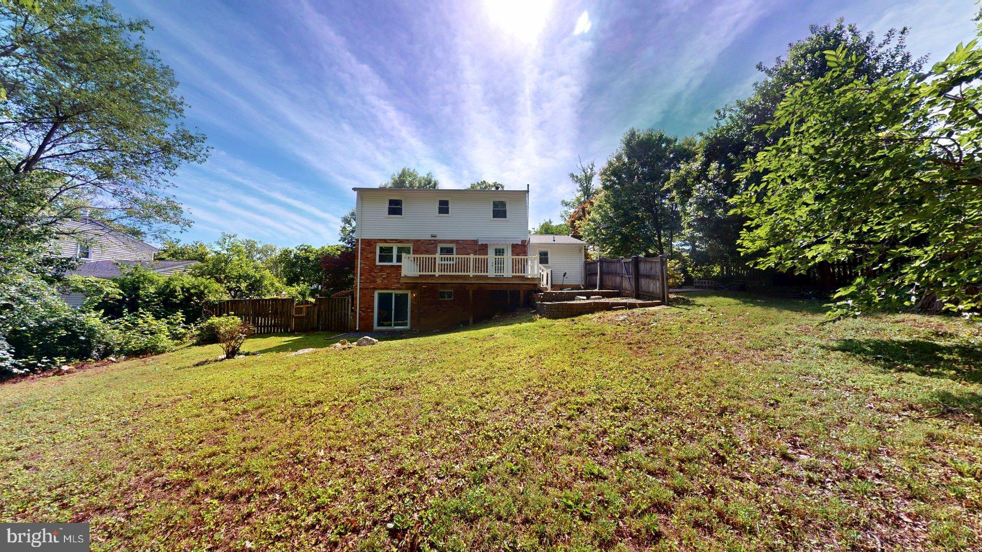 ROLLING VALLEY - Residential Lease