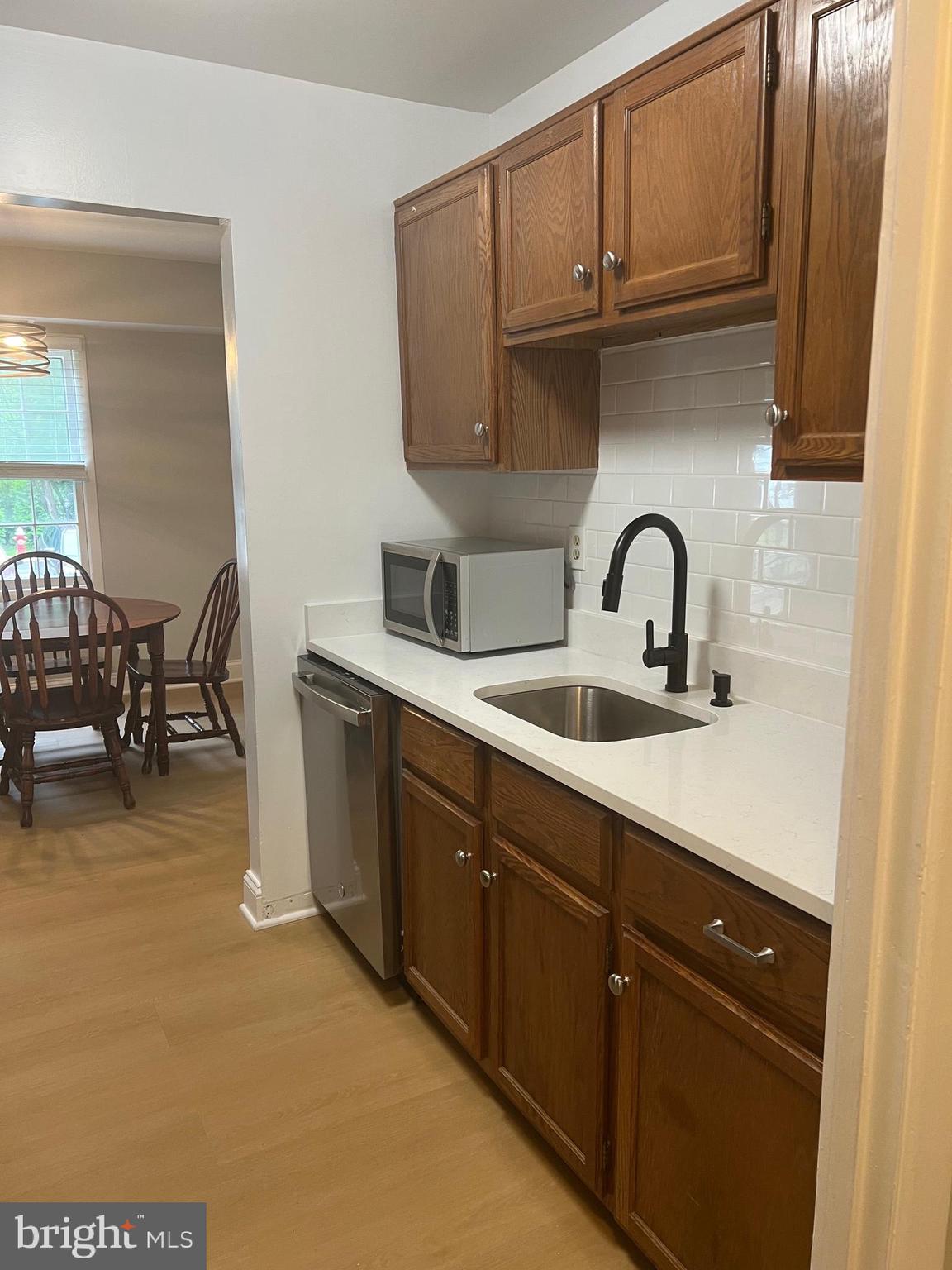 LYNDHURST - Residential Lease