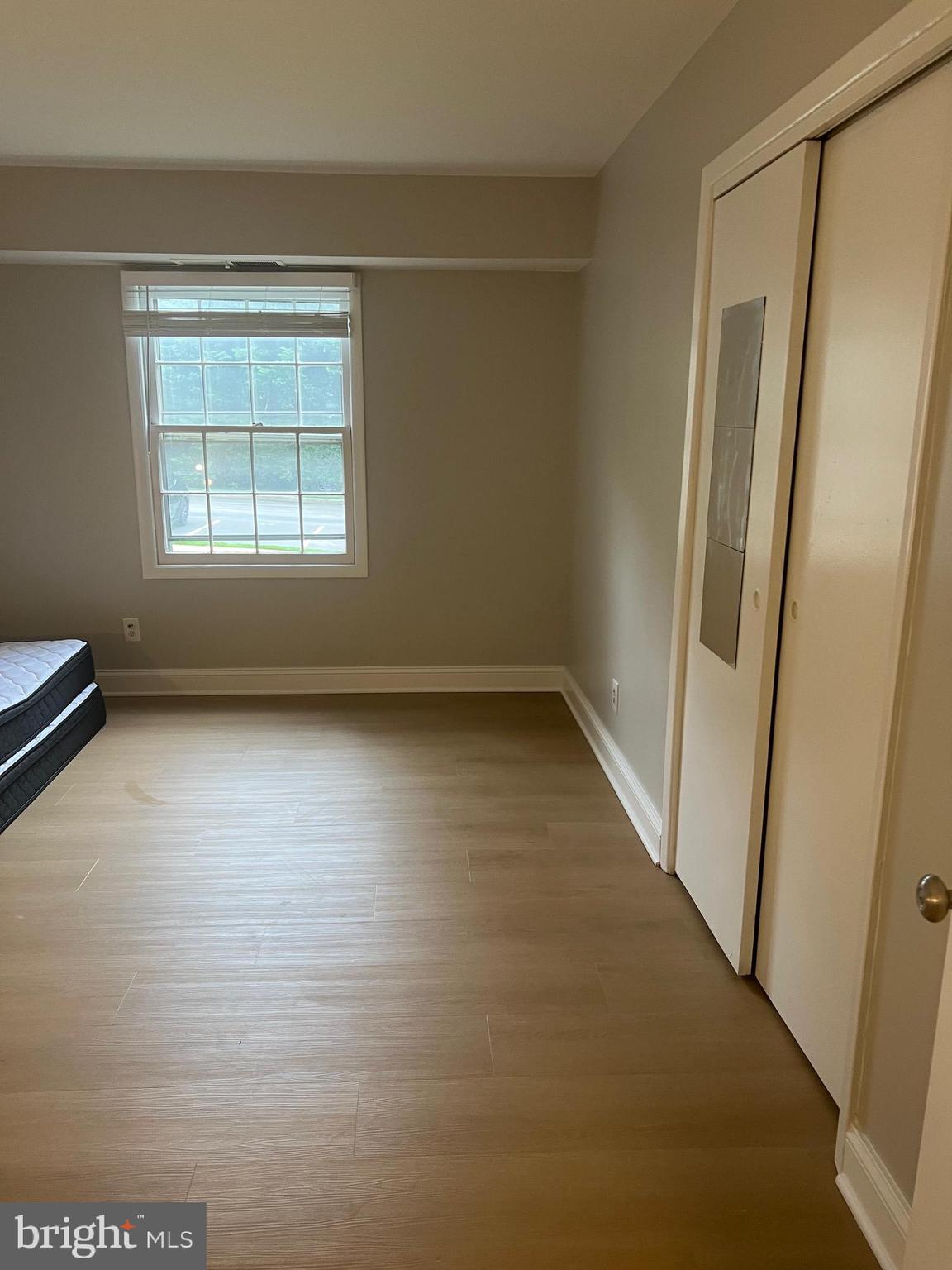 LYNDHURST - Residential Lease