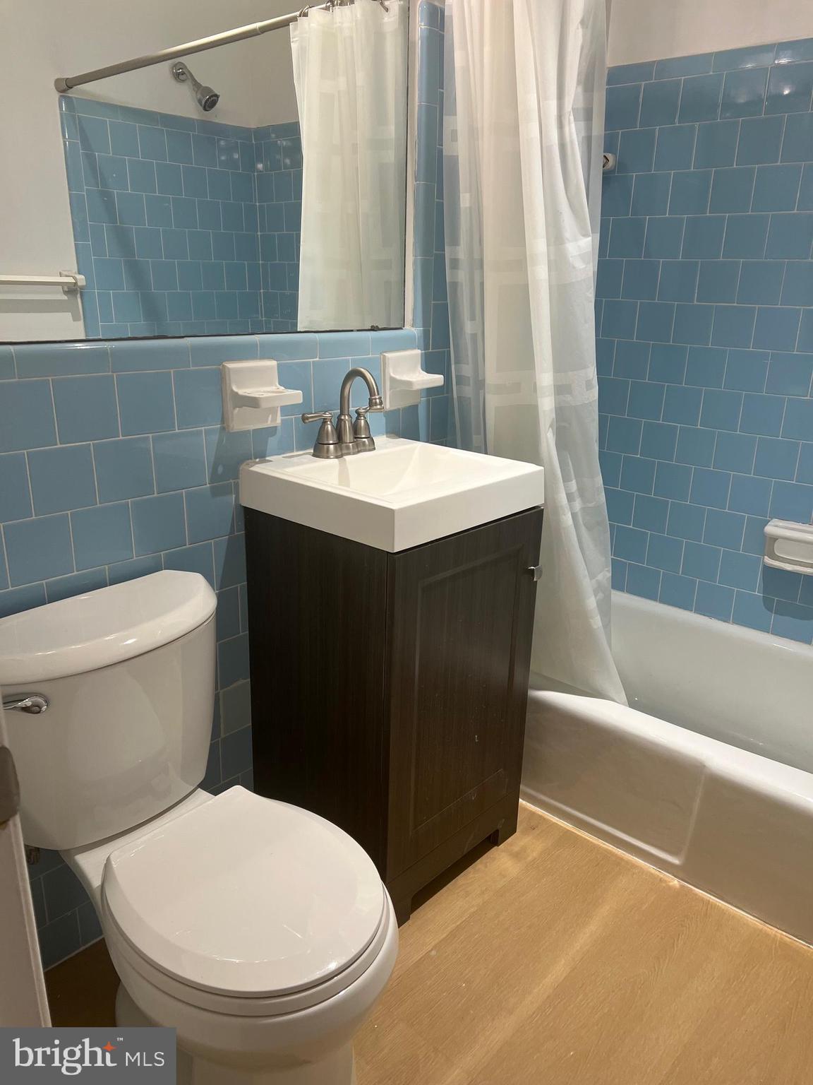 LYNDHURST - Residential Lease