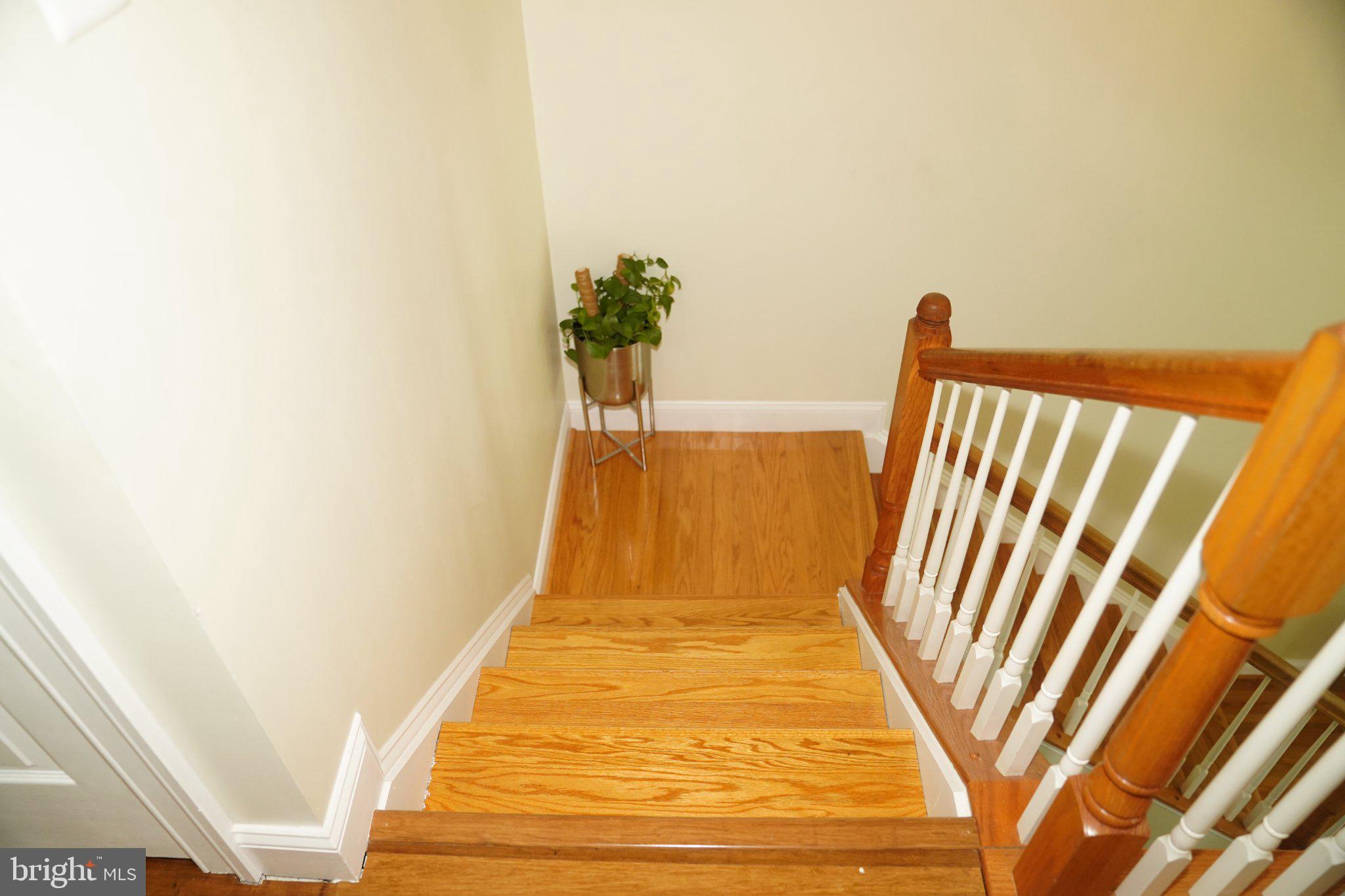 EAST GATE - Residential