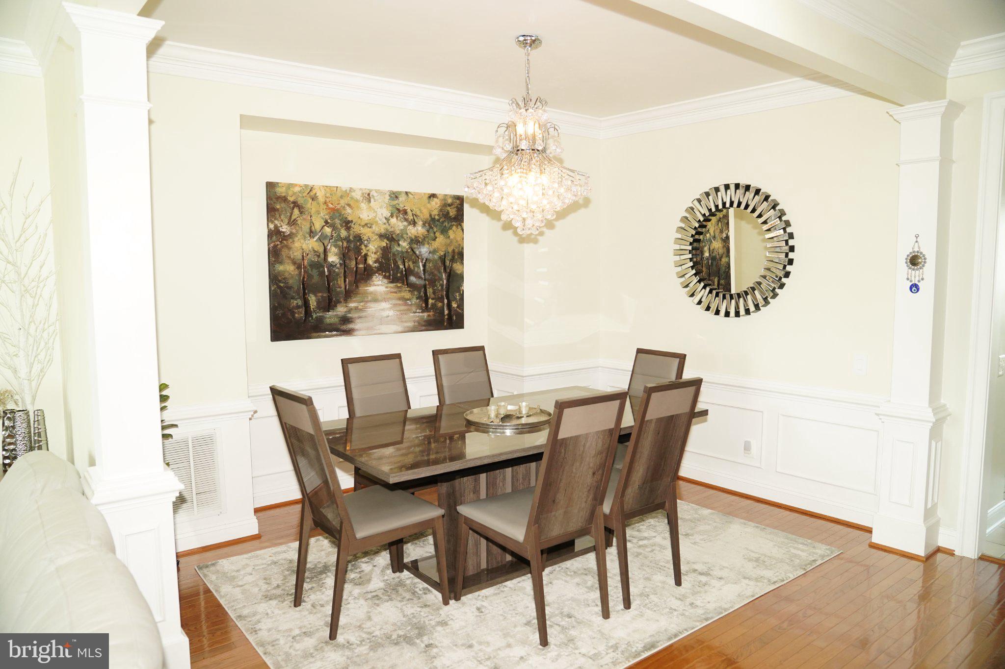 EAST GATE - Residential