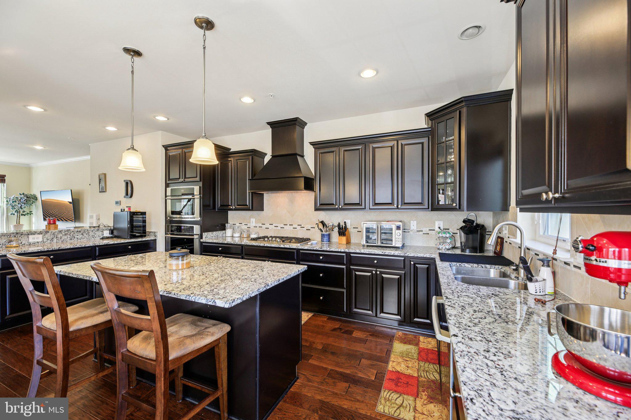 DORCHESTER VIEW - Residential