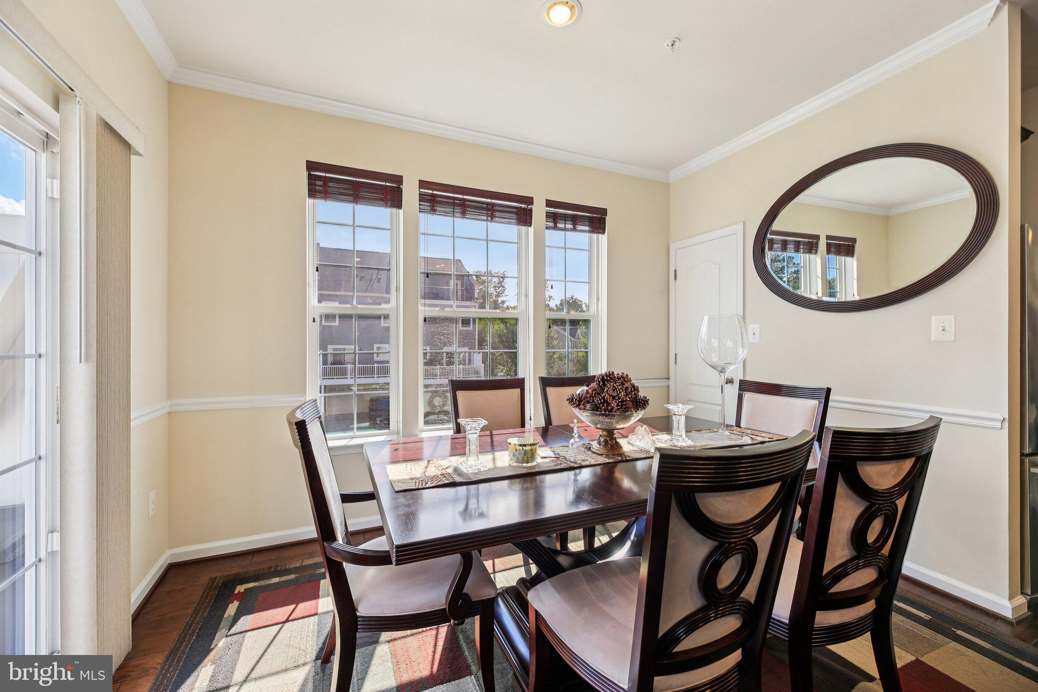 DORCHESTER VIEW - Residential