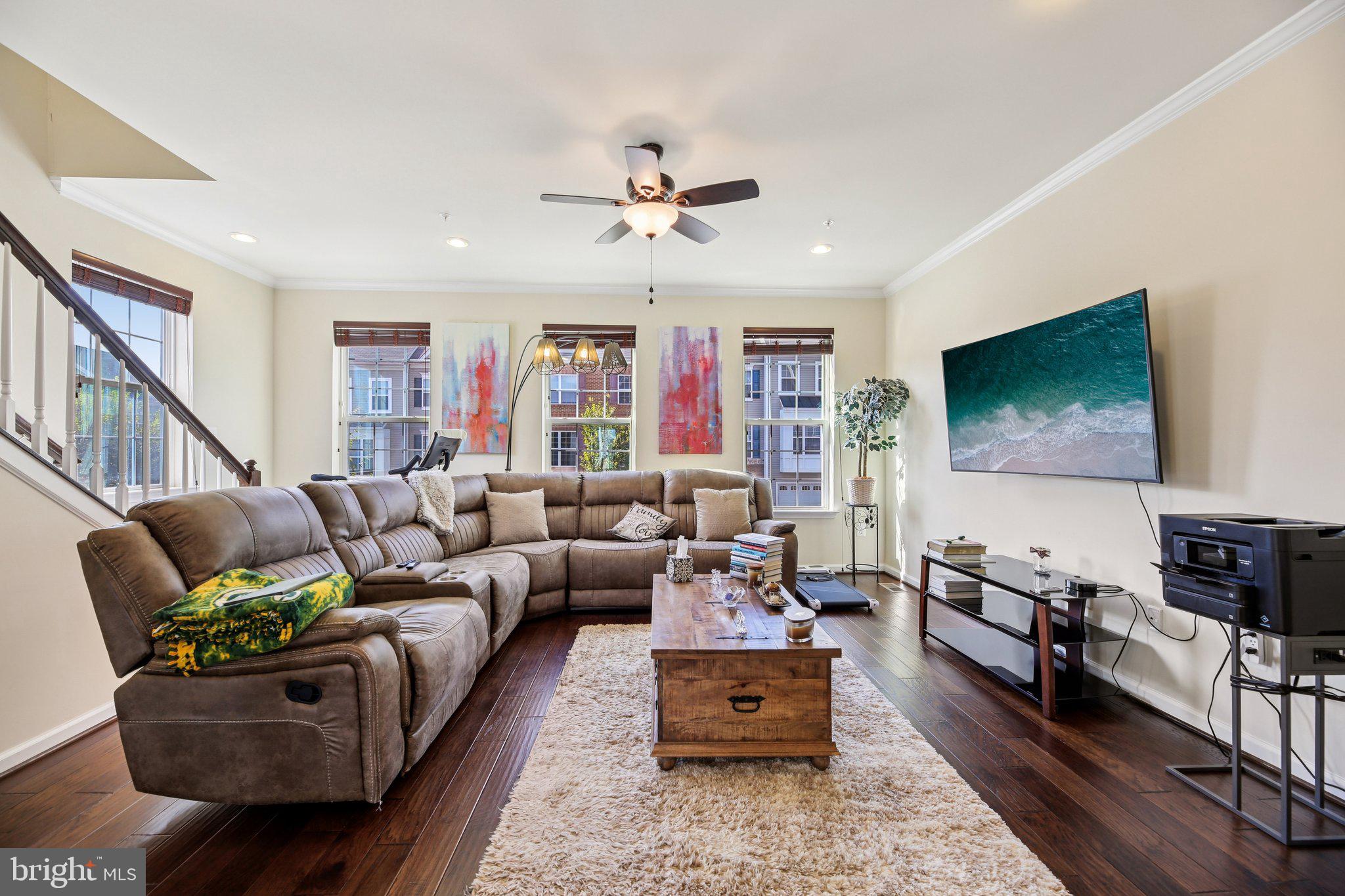 DORCHESTER VIEW - Residential