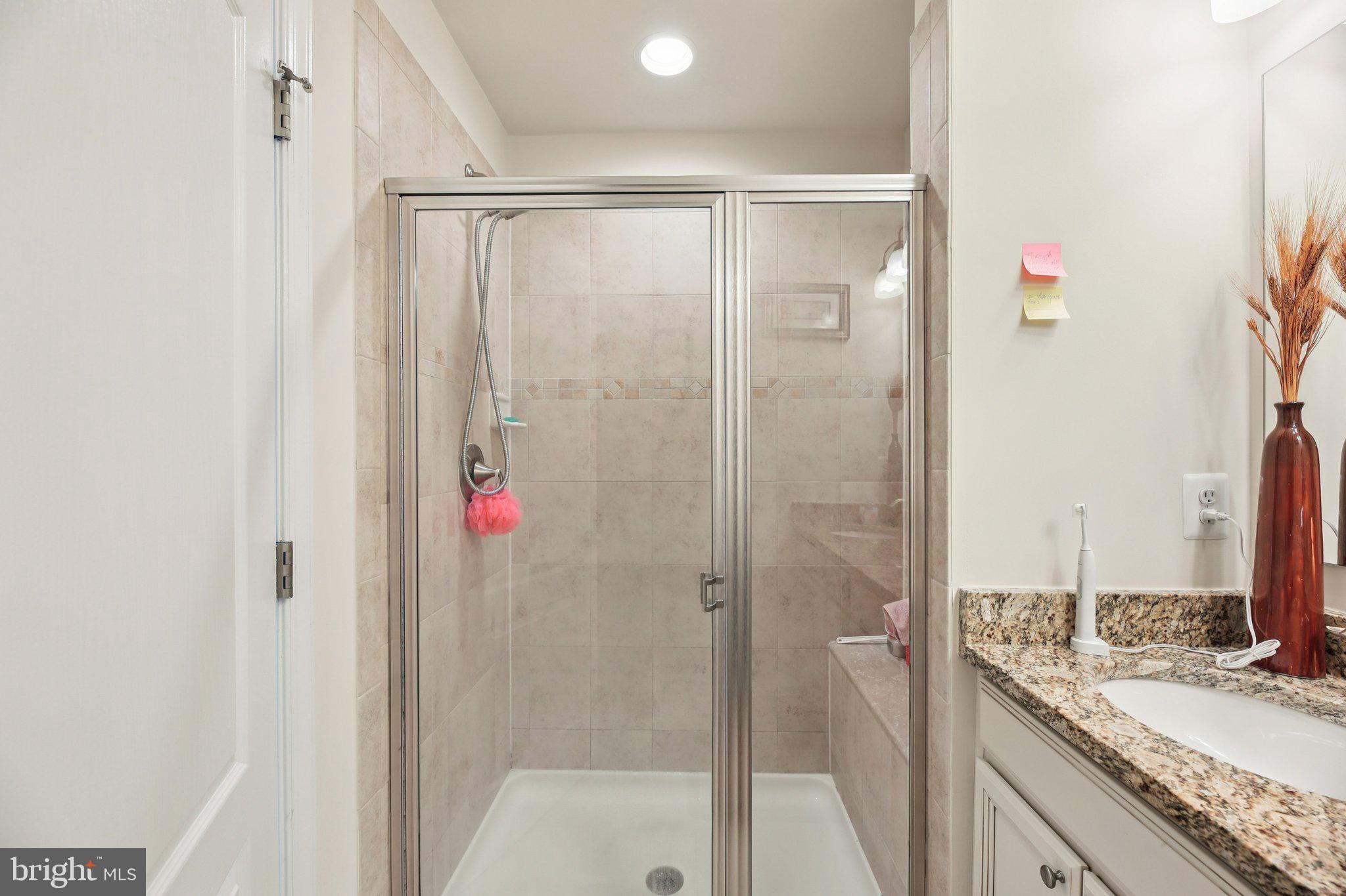 DORCHESTER VIEW - Residential