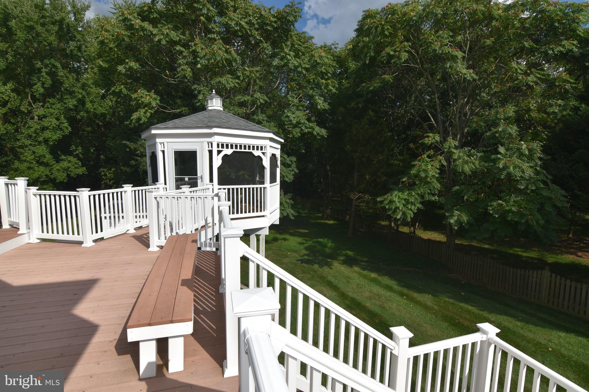 HERITAGE FARMS - Residential