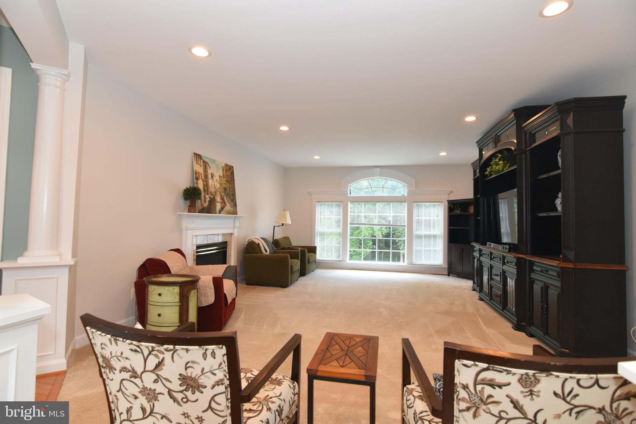 HERITAGE FARMS - Residential