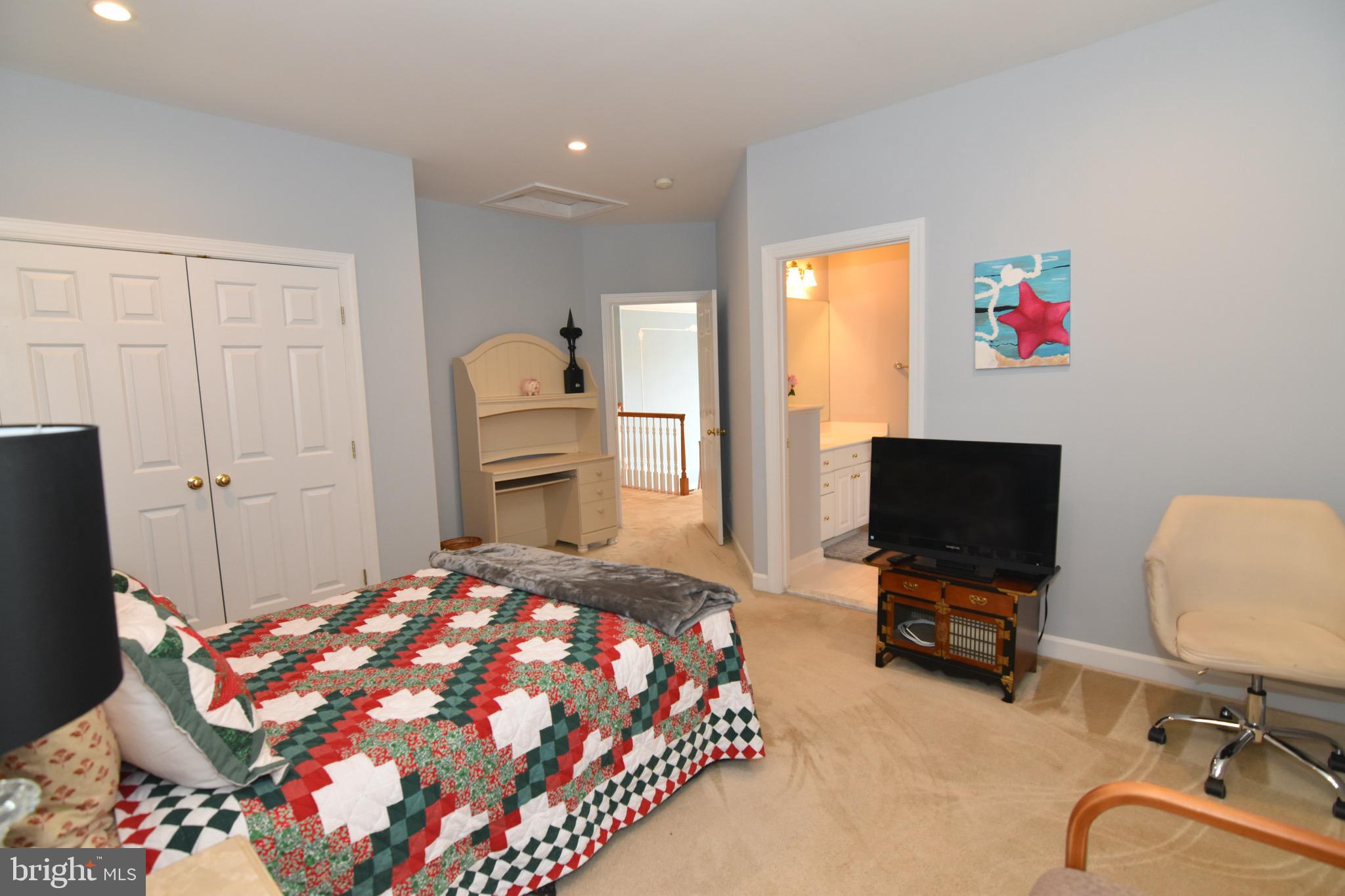 HERITAGE FARMS - Residential