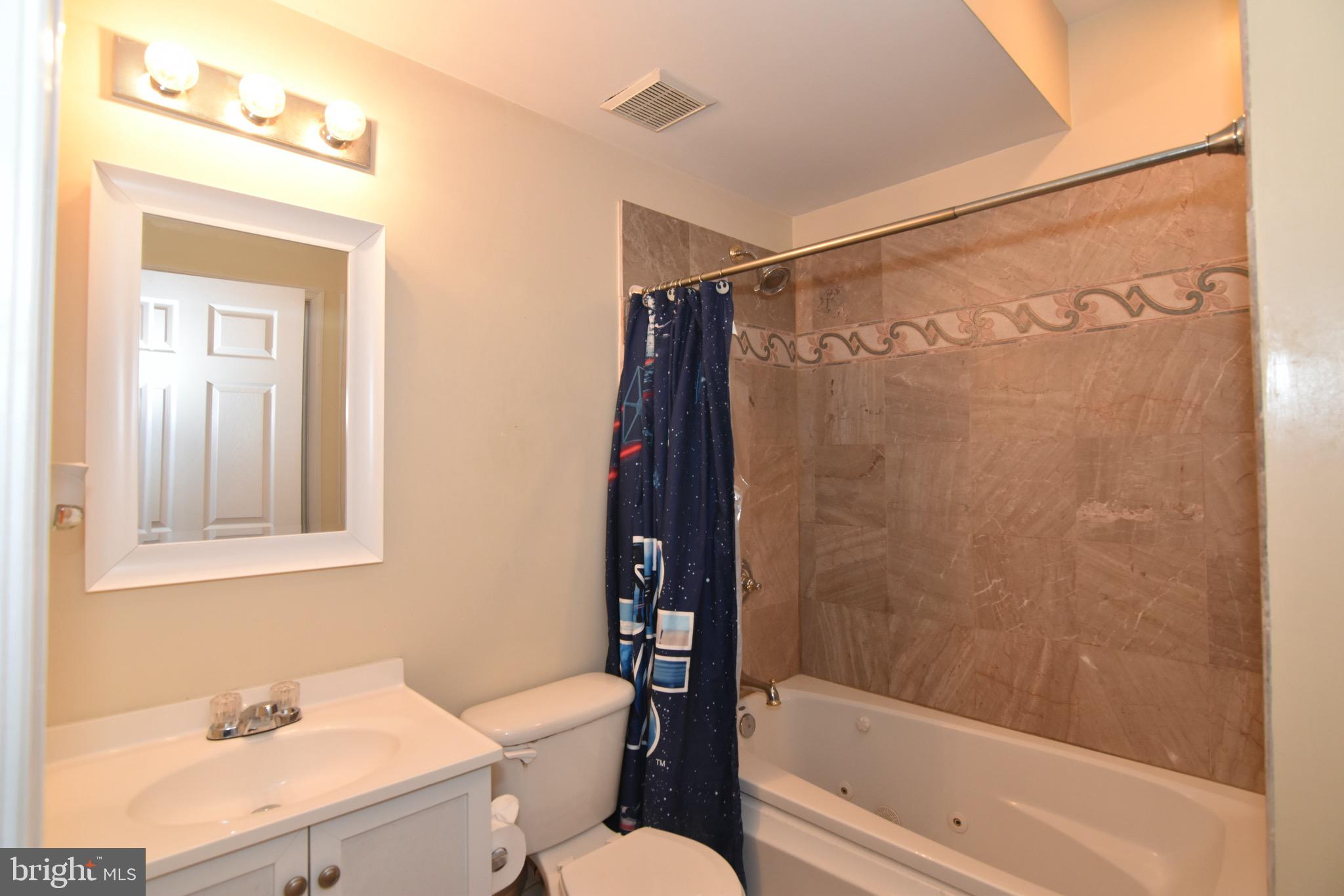 HERITAGE FARMS - Residential