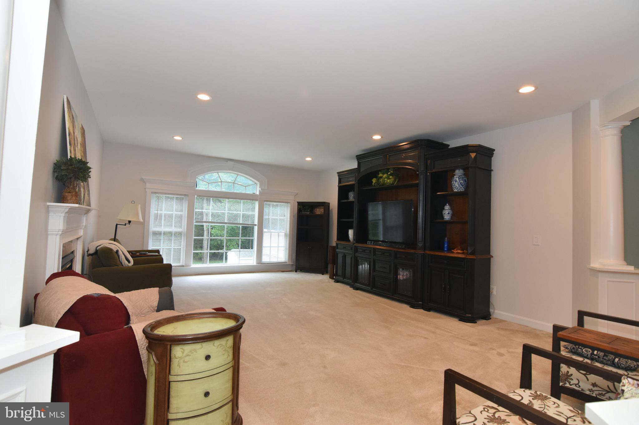 HERITAGE FARMS - Residential