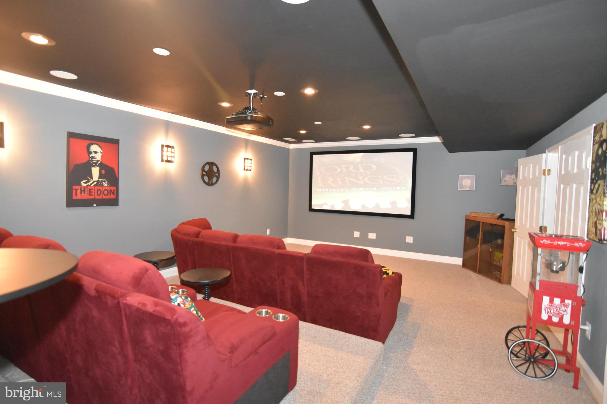 HERITAGE FARMS - Residential