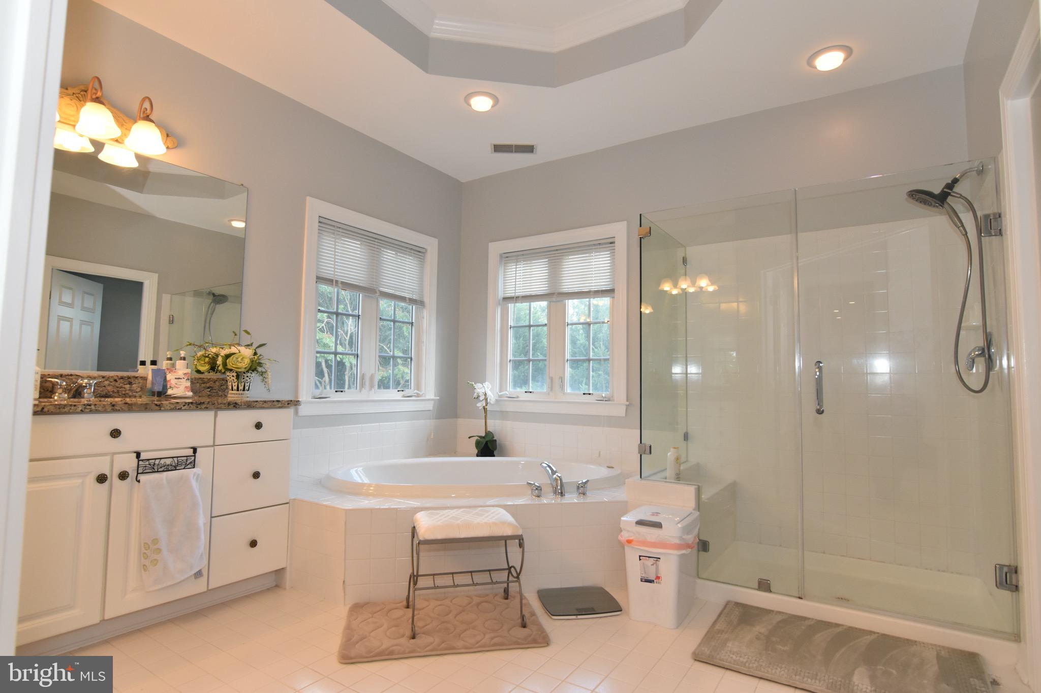 HERITAGE FARMS - Residential