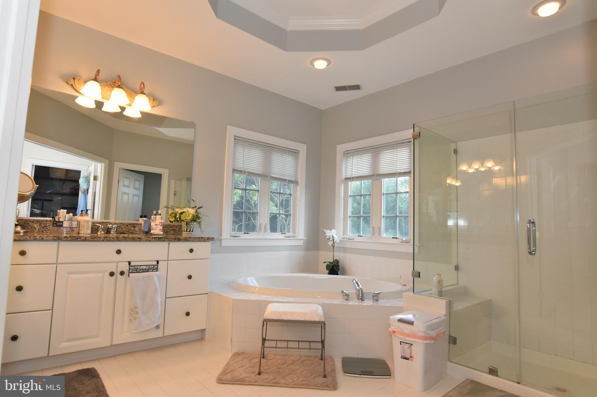 HERITAGE FARMS - Residential