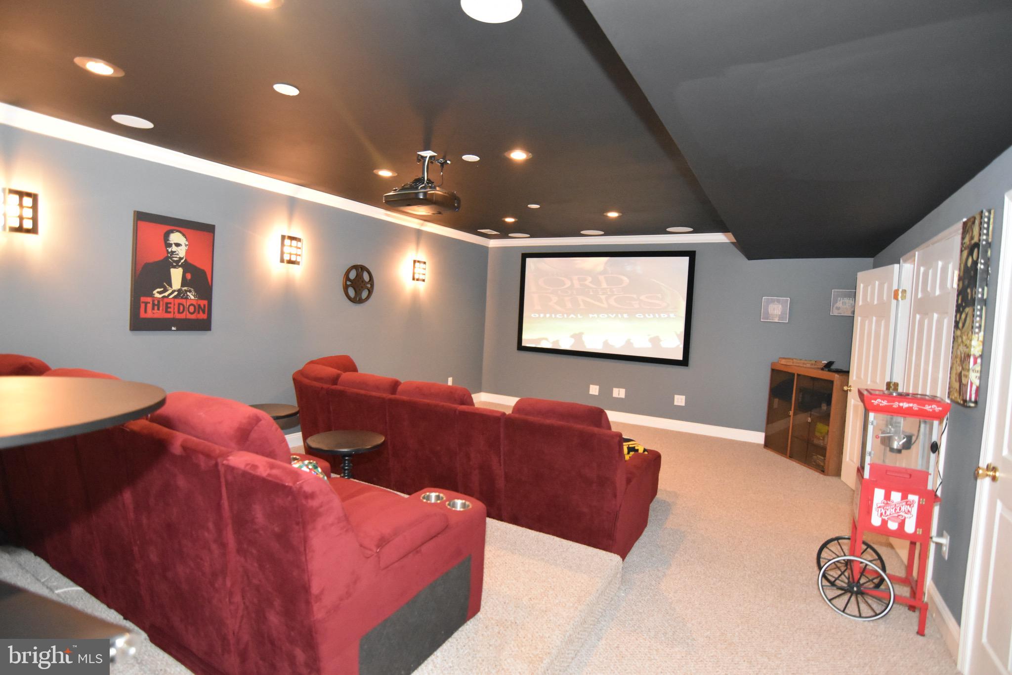 HERITAGE FARMS - Residential