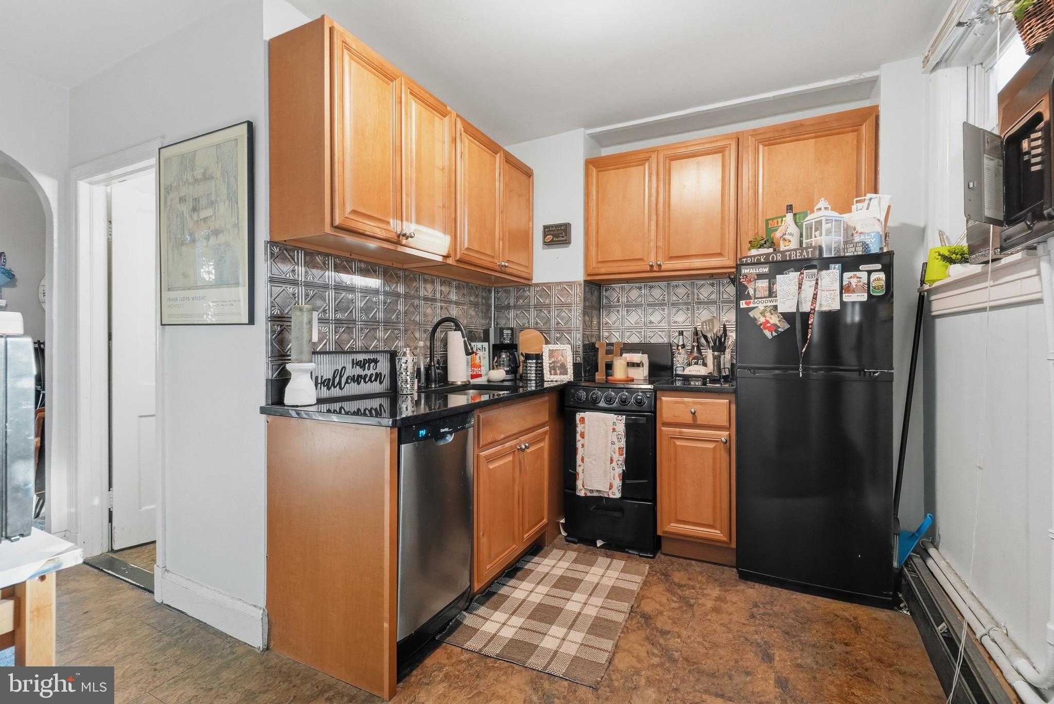 FEDERAL HILL HISTORIC DISTRICT - Residential Lease