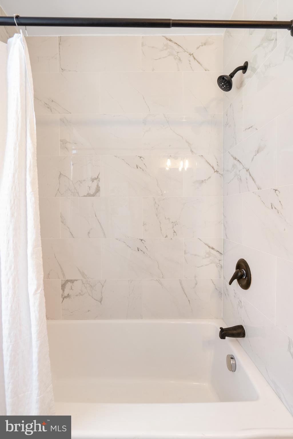 BURLEITH - LEIGHTON - Residential