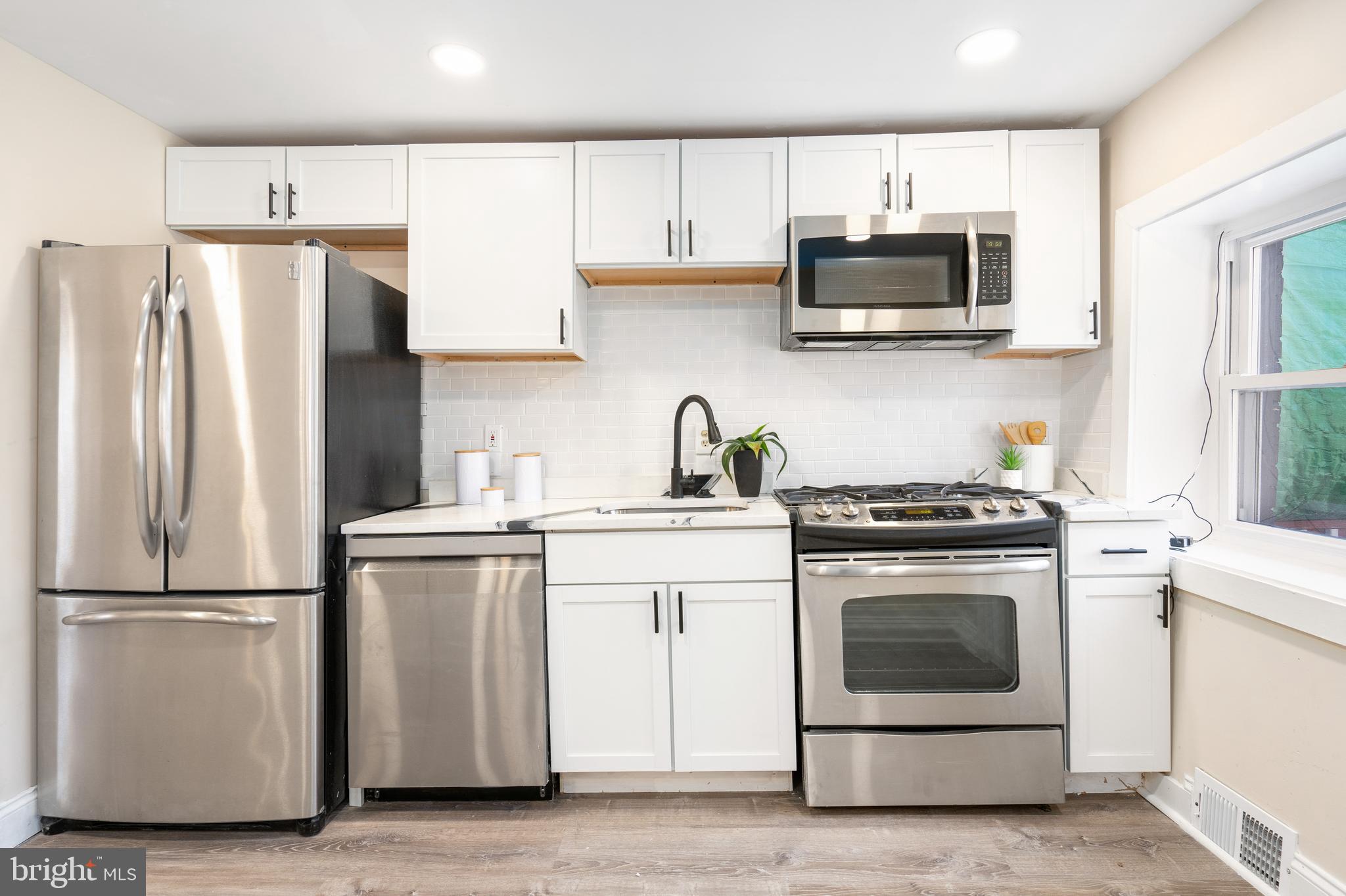 BURLEITH - LEIGHTON - Residential