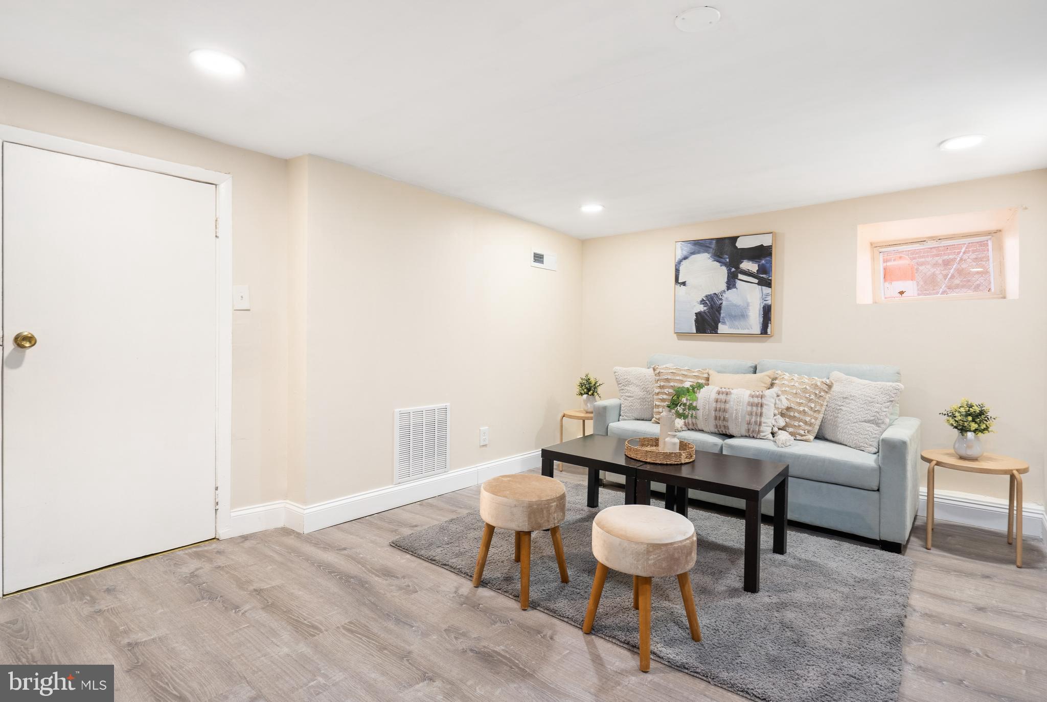 BURLEITH - LEIGHTON - Residential