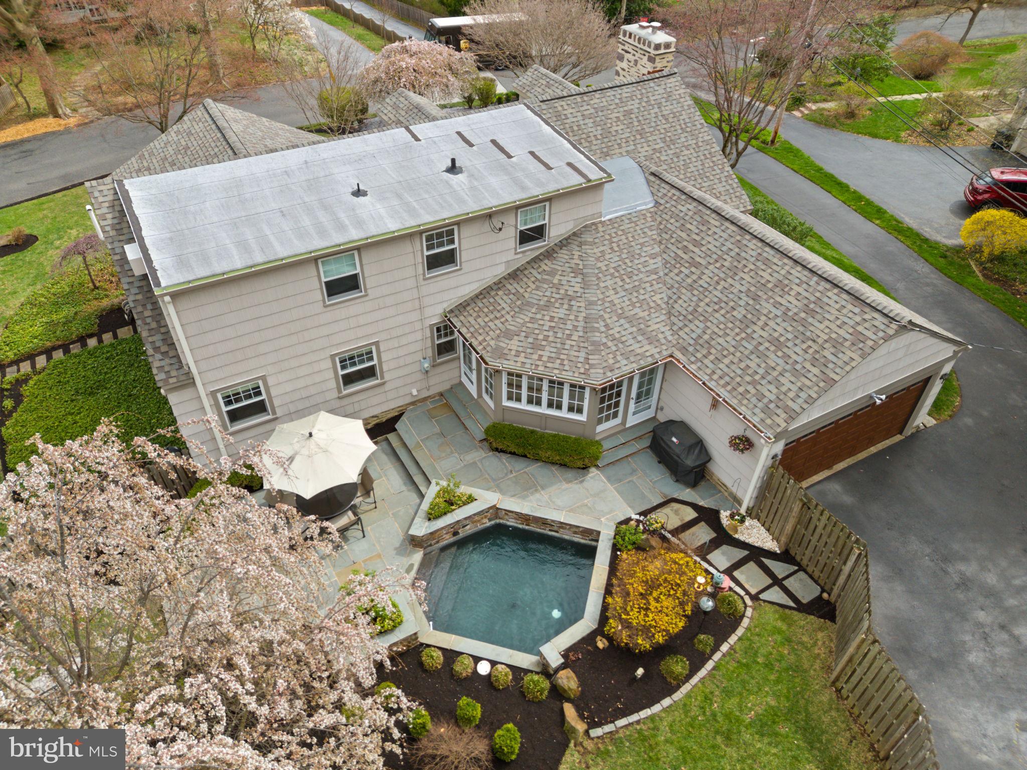 SOUTH WAYNE - Residential