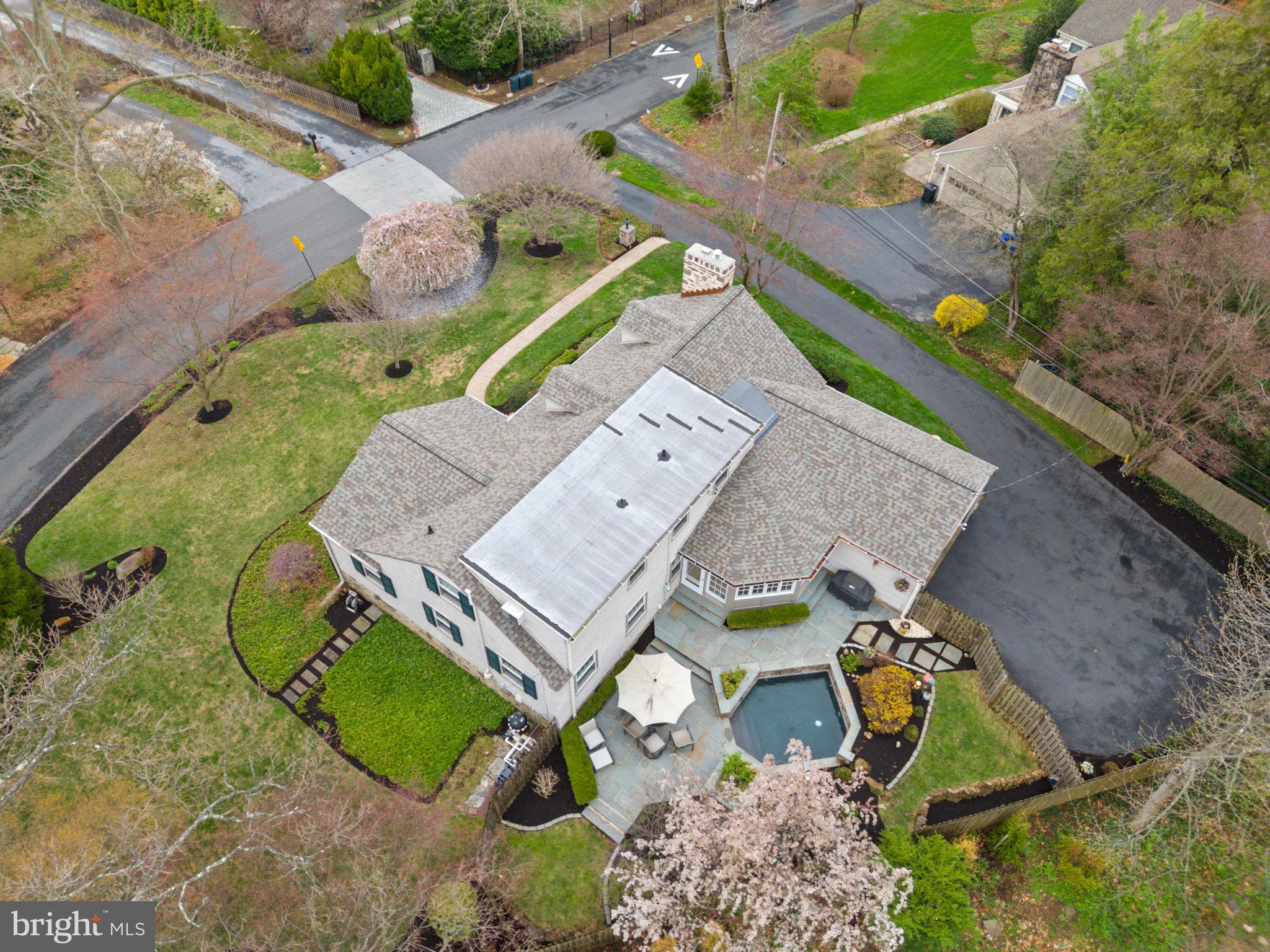 SOUTH WAYNE - Residential