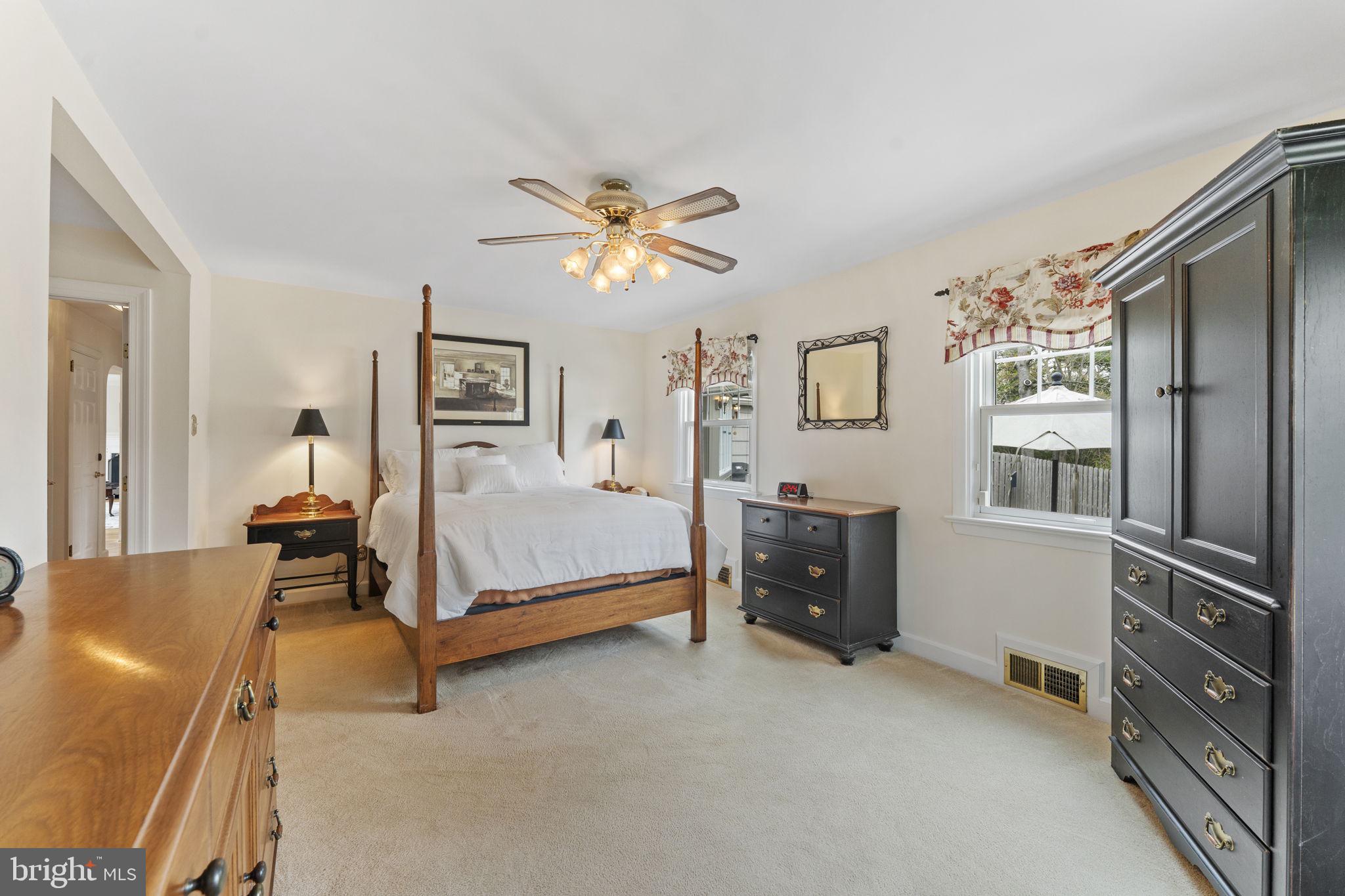 SOUTH WAYNE - Residential