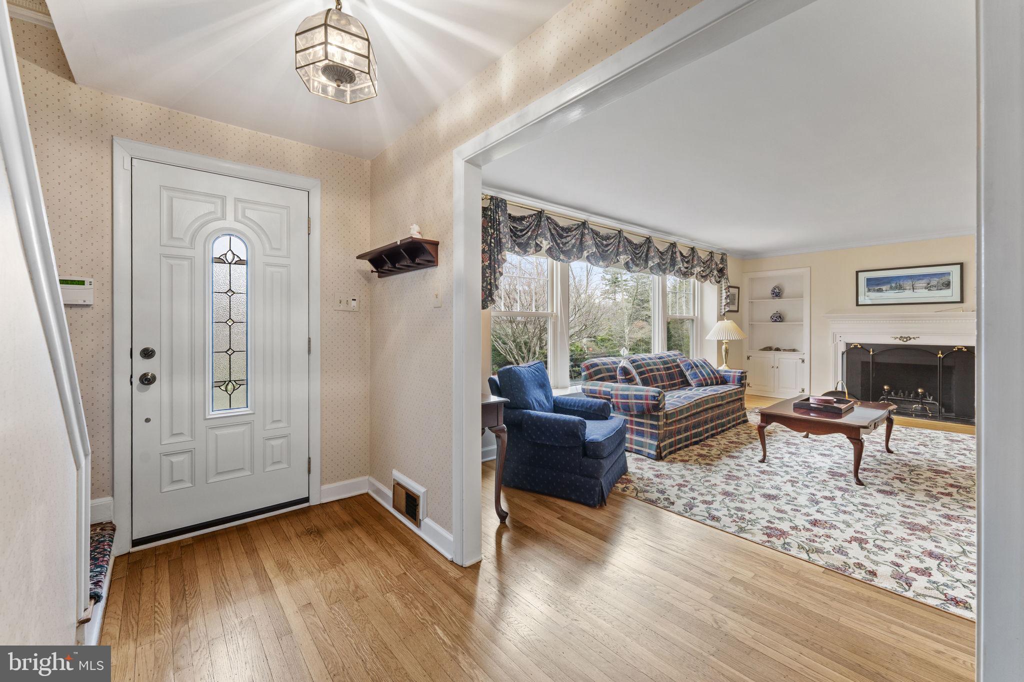 SOUTH WAYNE - Residential