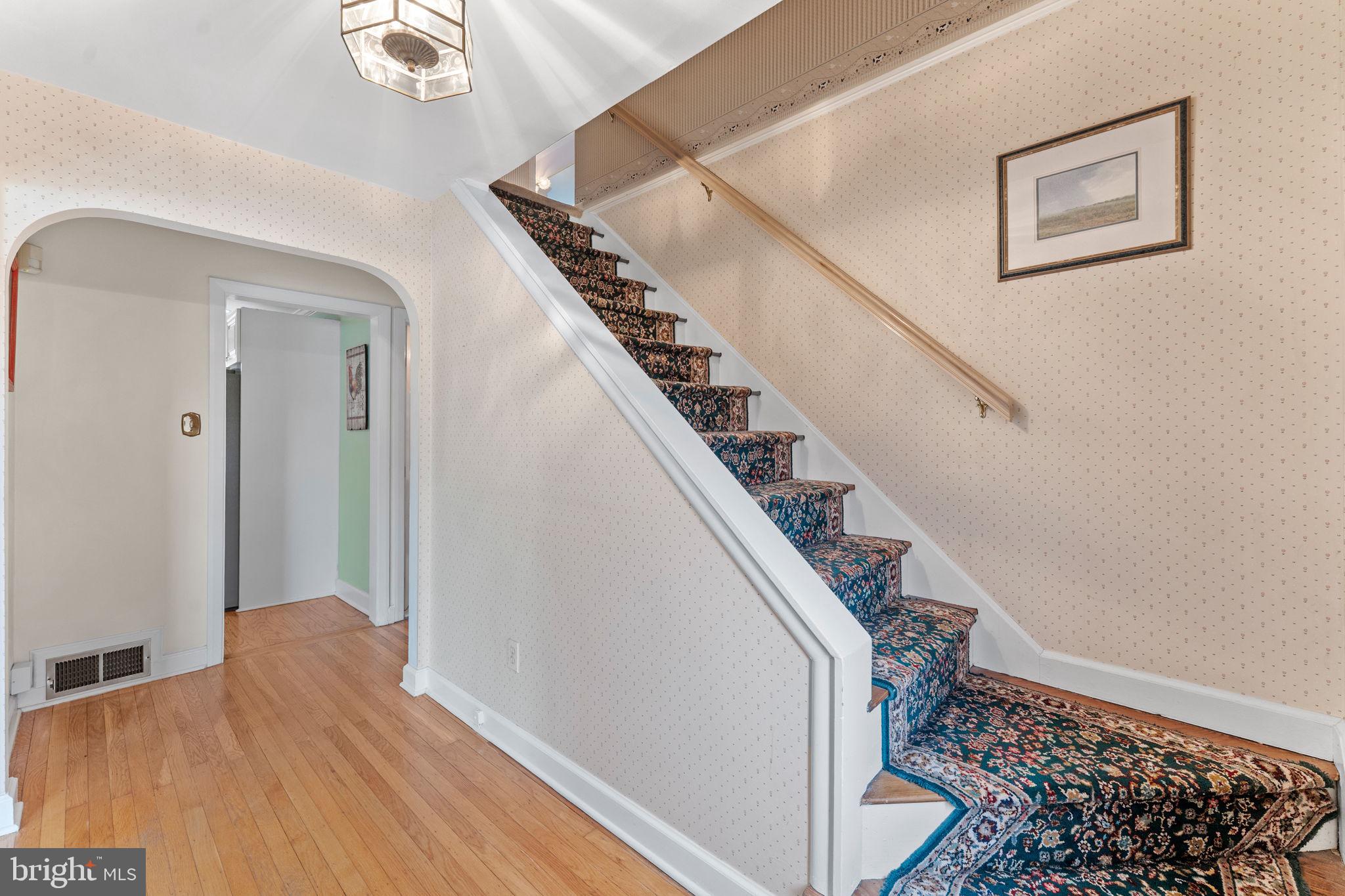 SOUTH WAYNE - Residential