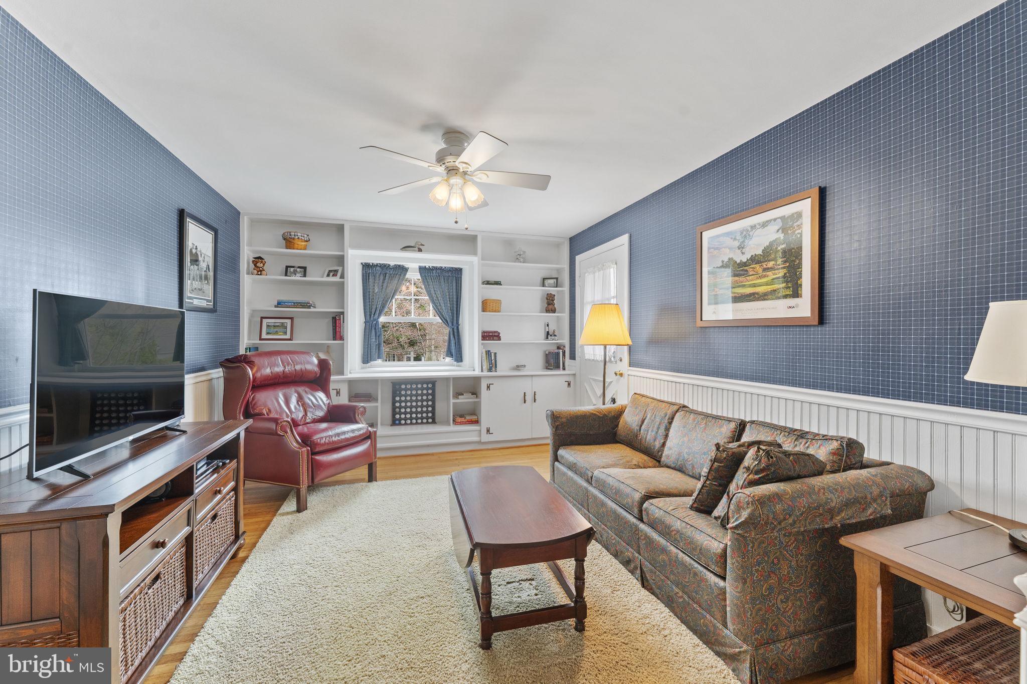 SOUTH WAYNE - Residential