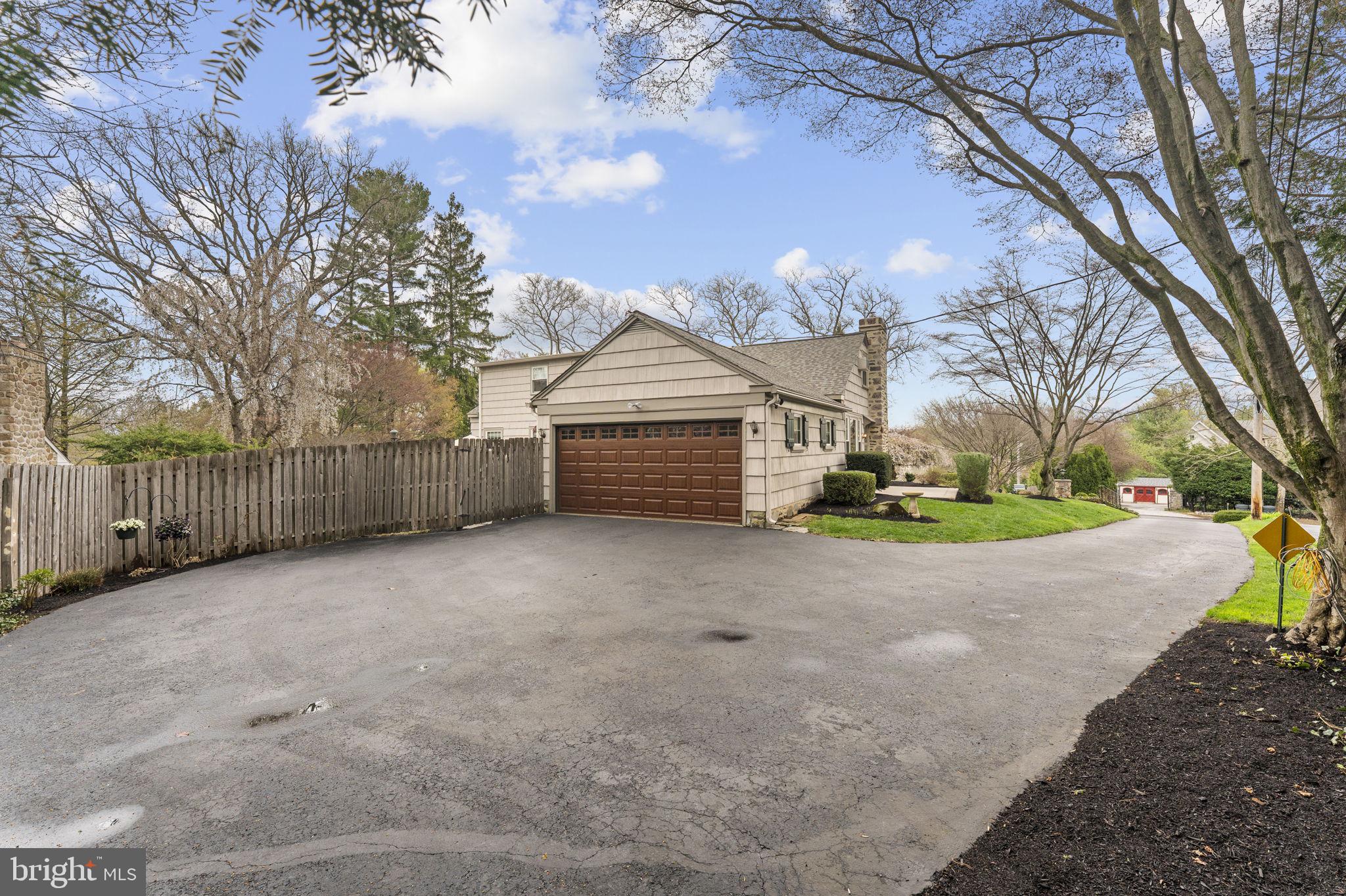 SOUTH WAYNE - Residential