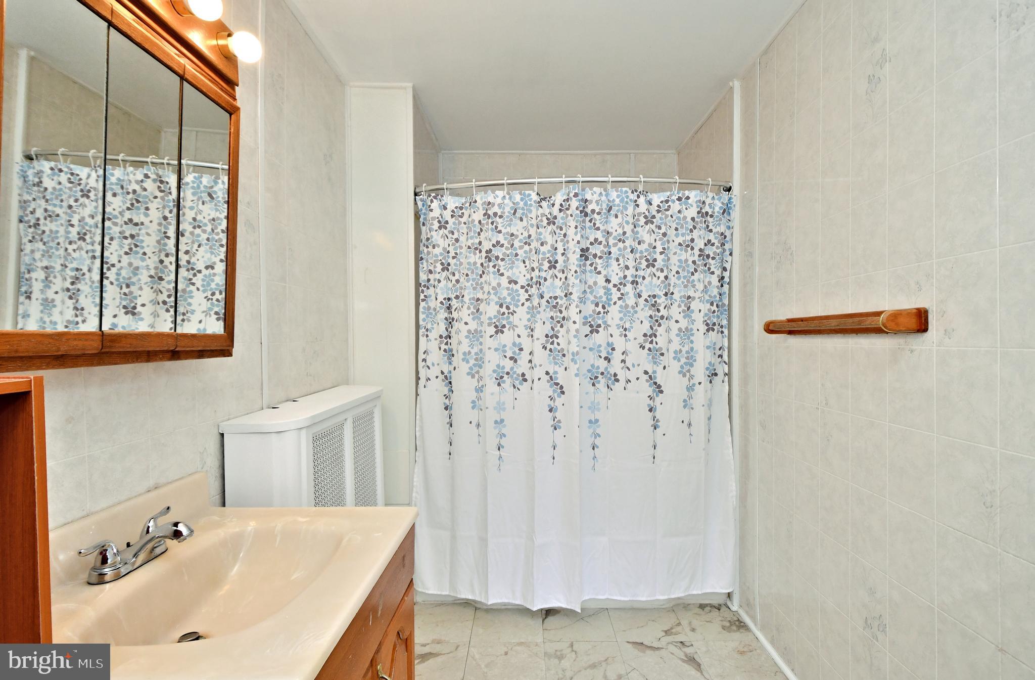 ELKINS PARK - Residential