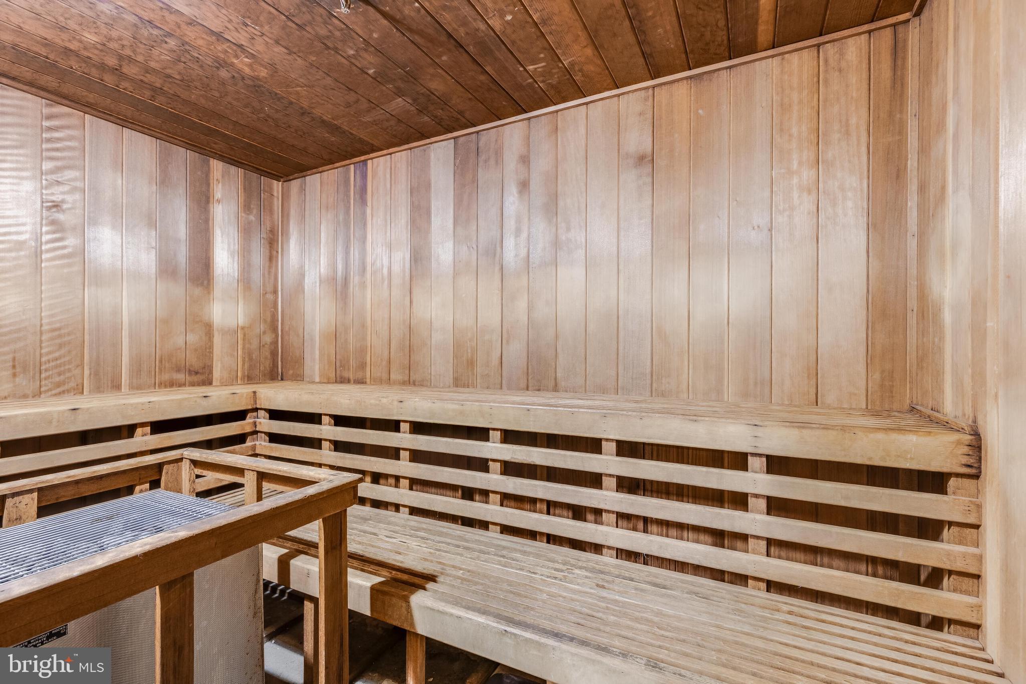 BRADDOCK PLACE - Residential