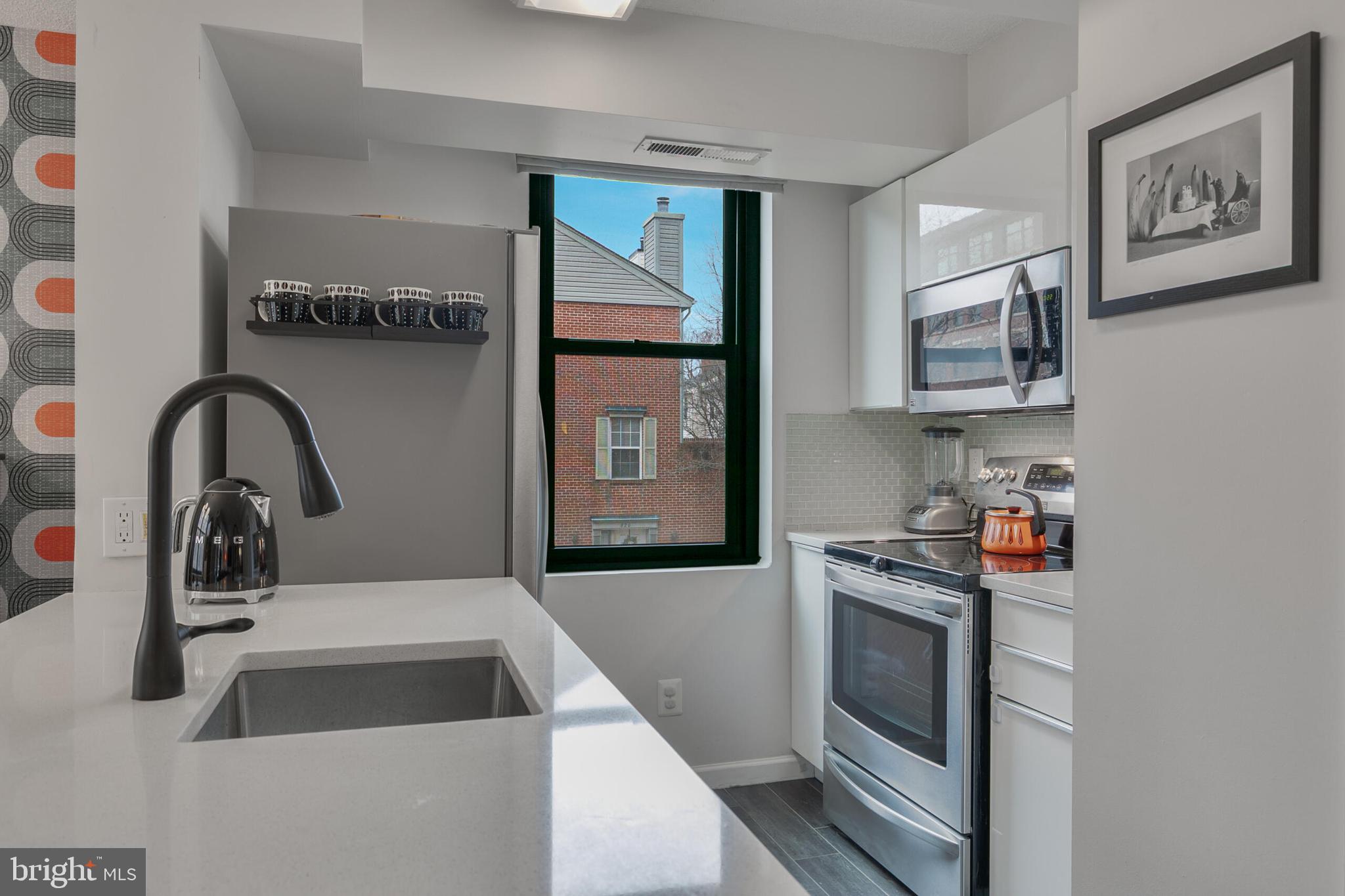 BRADDOCK PLACE - Residential