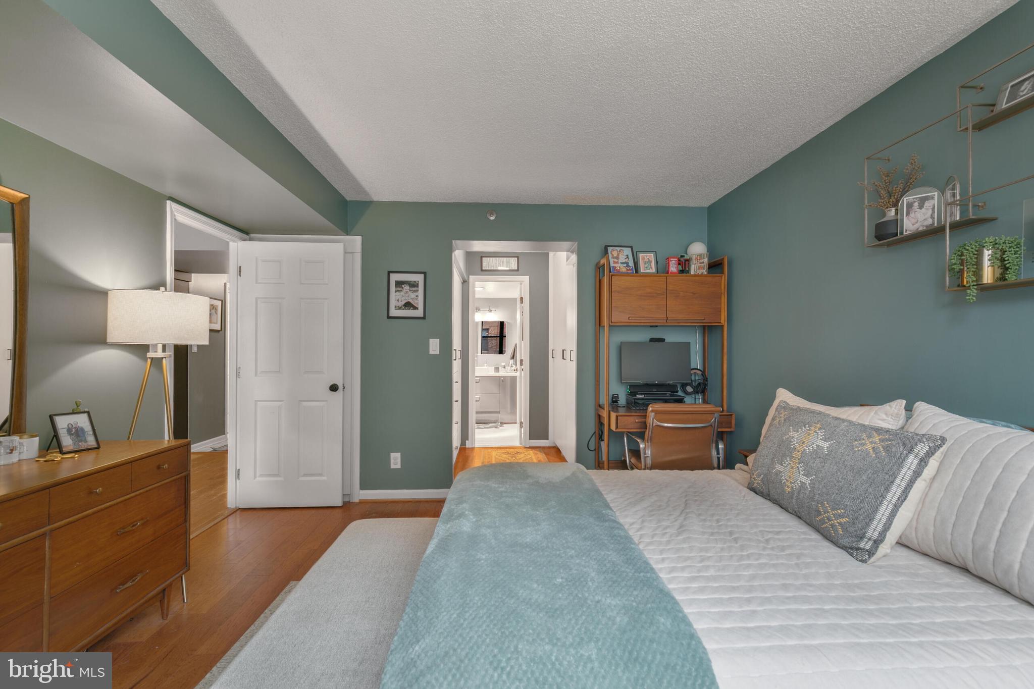 BRADDOCK PLACE - Residential