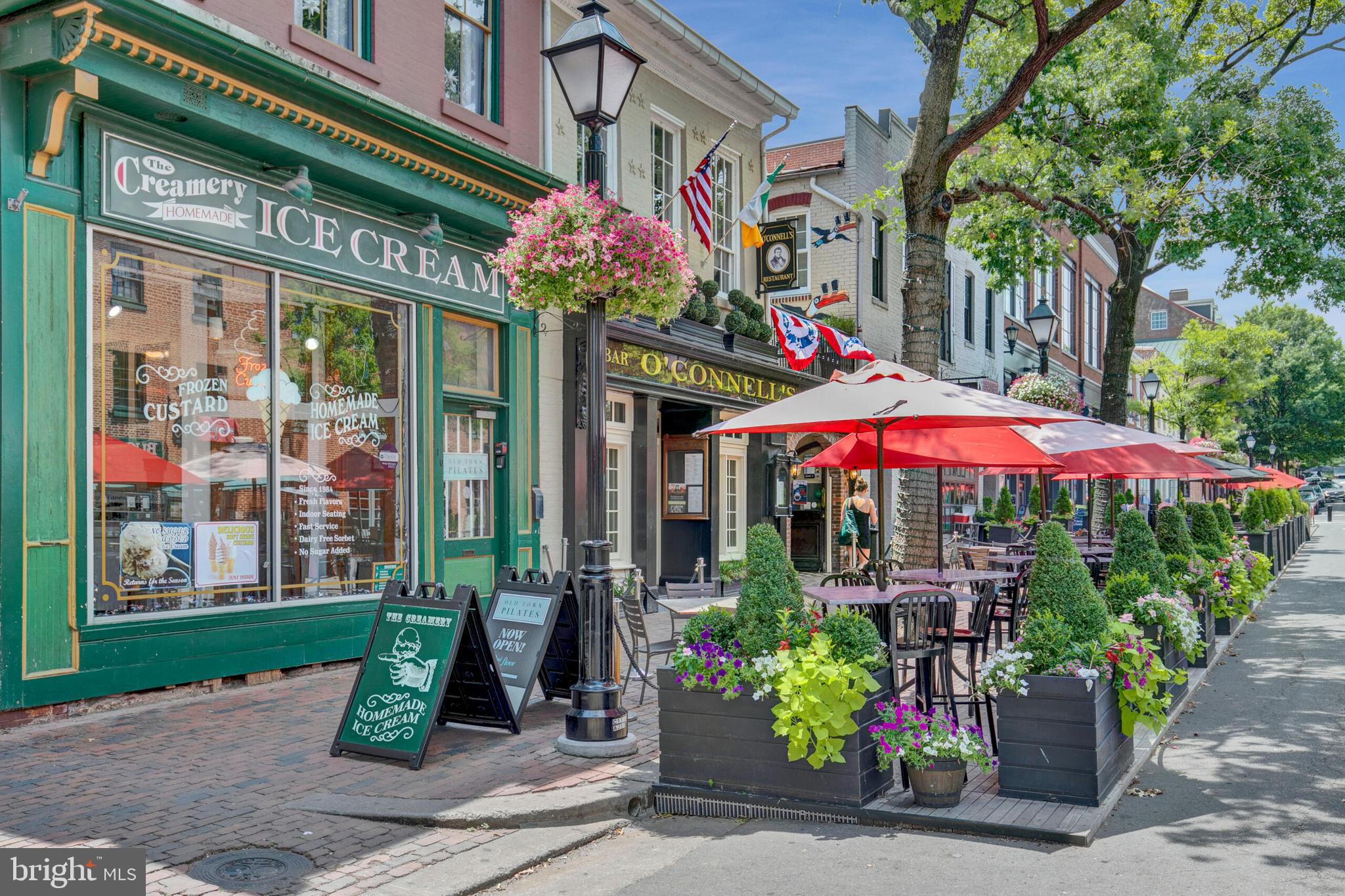 BRADDOCK PLACE - Residential