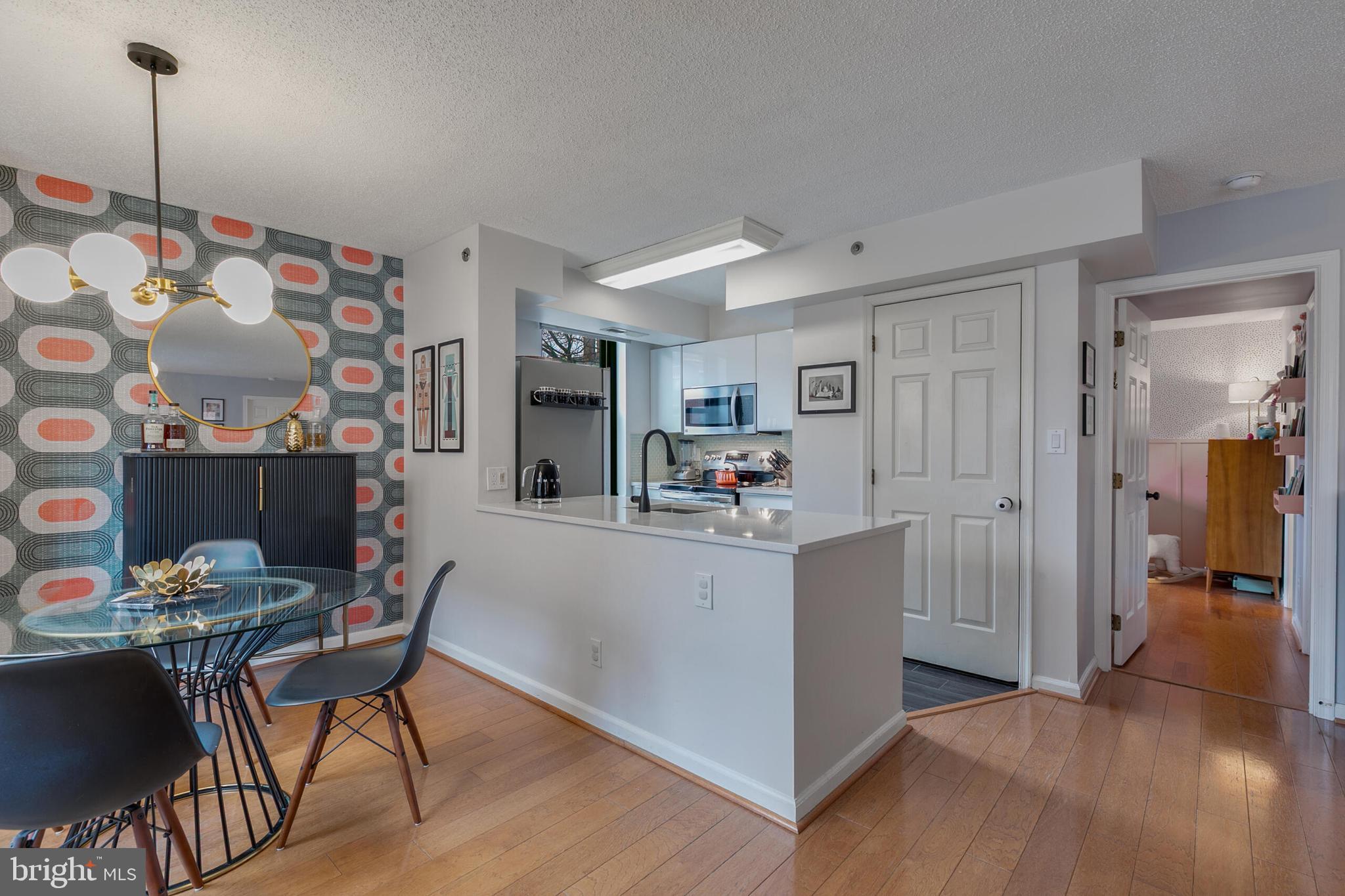 BRADDOCK PLACE - Residential