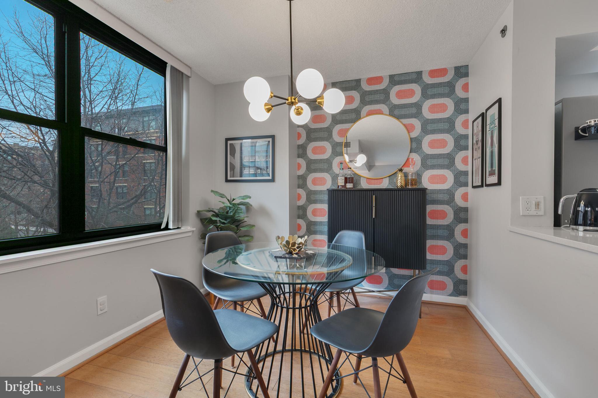 BRADDOCK PLACE - Residential