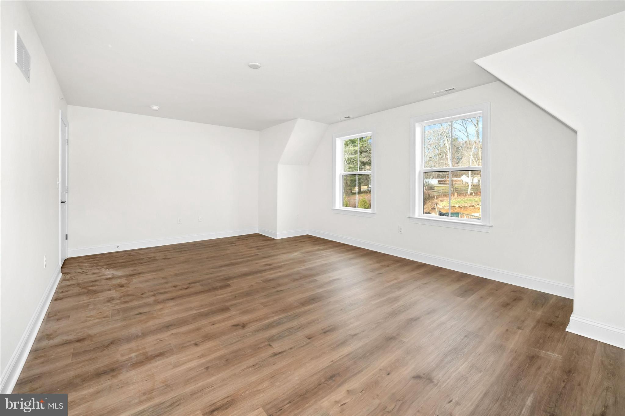 BRIAR CREEK - Residential