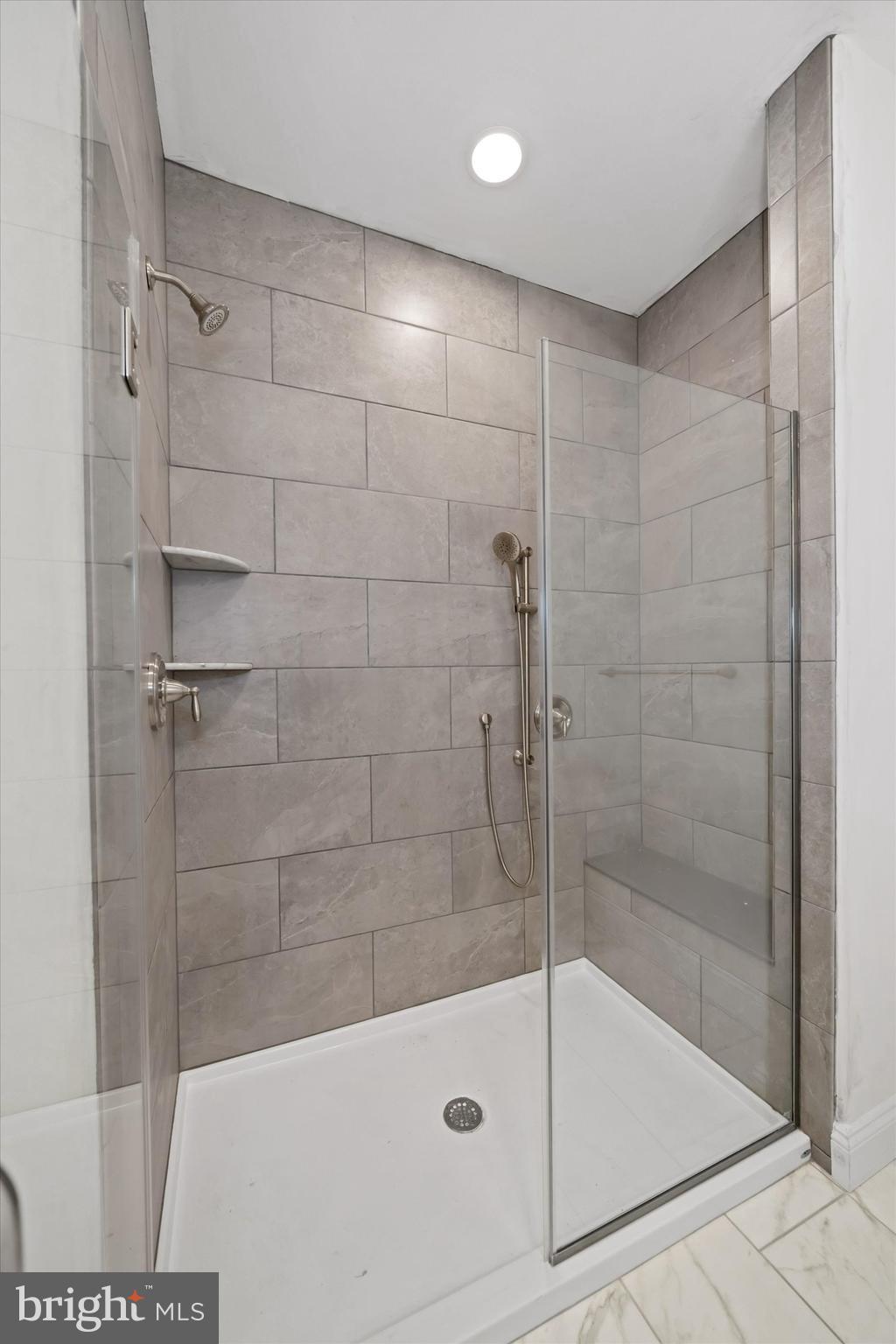 BRIAR CREEK - Residential