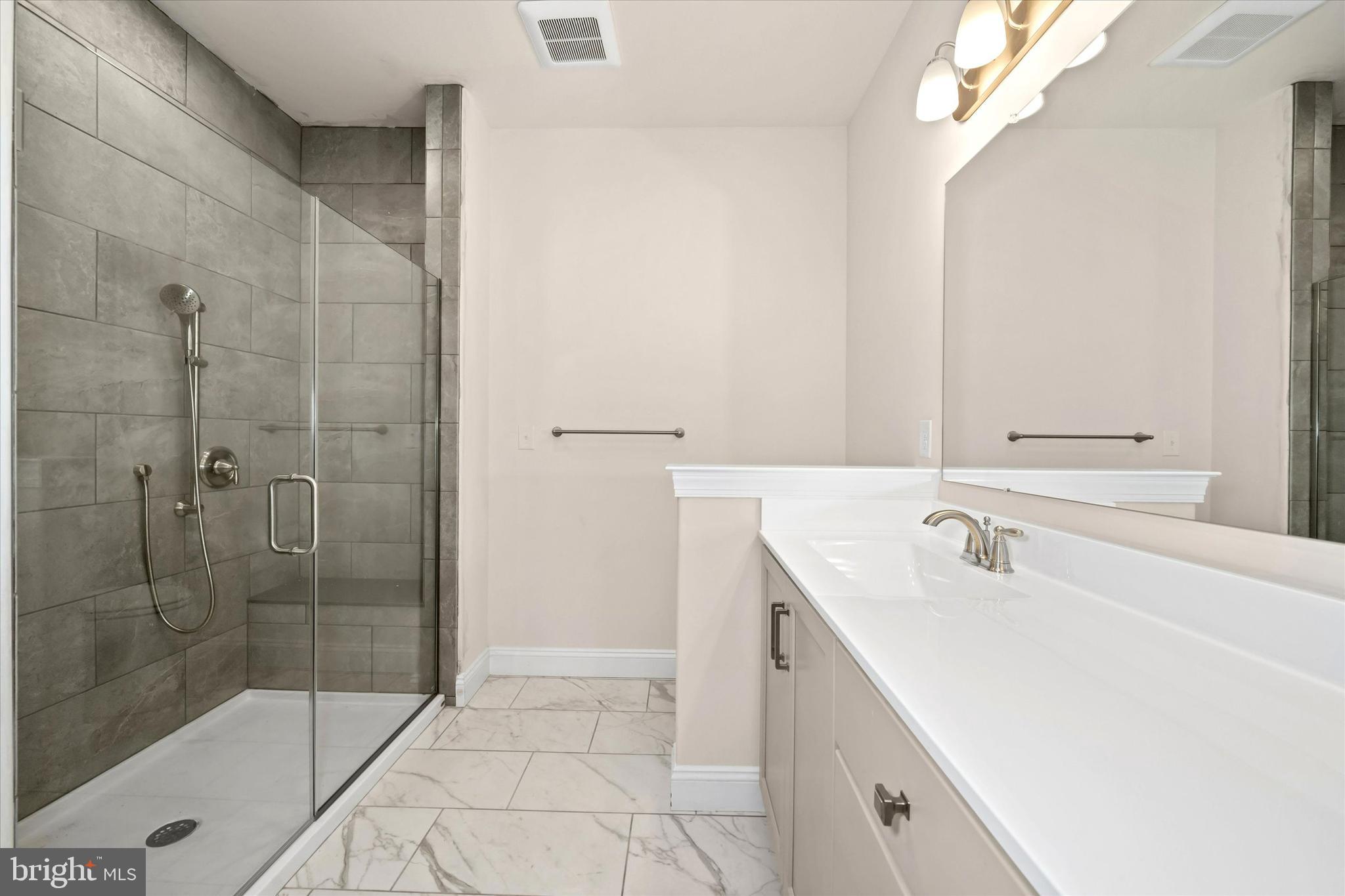 BRIAR CREEK - Residential