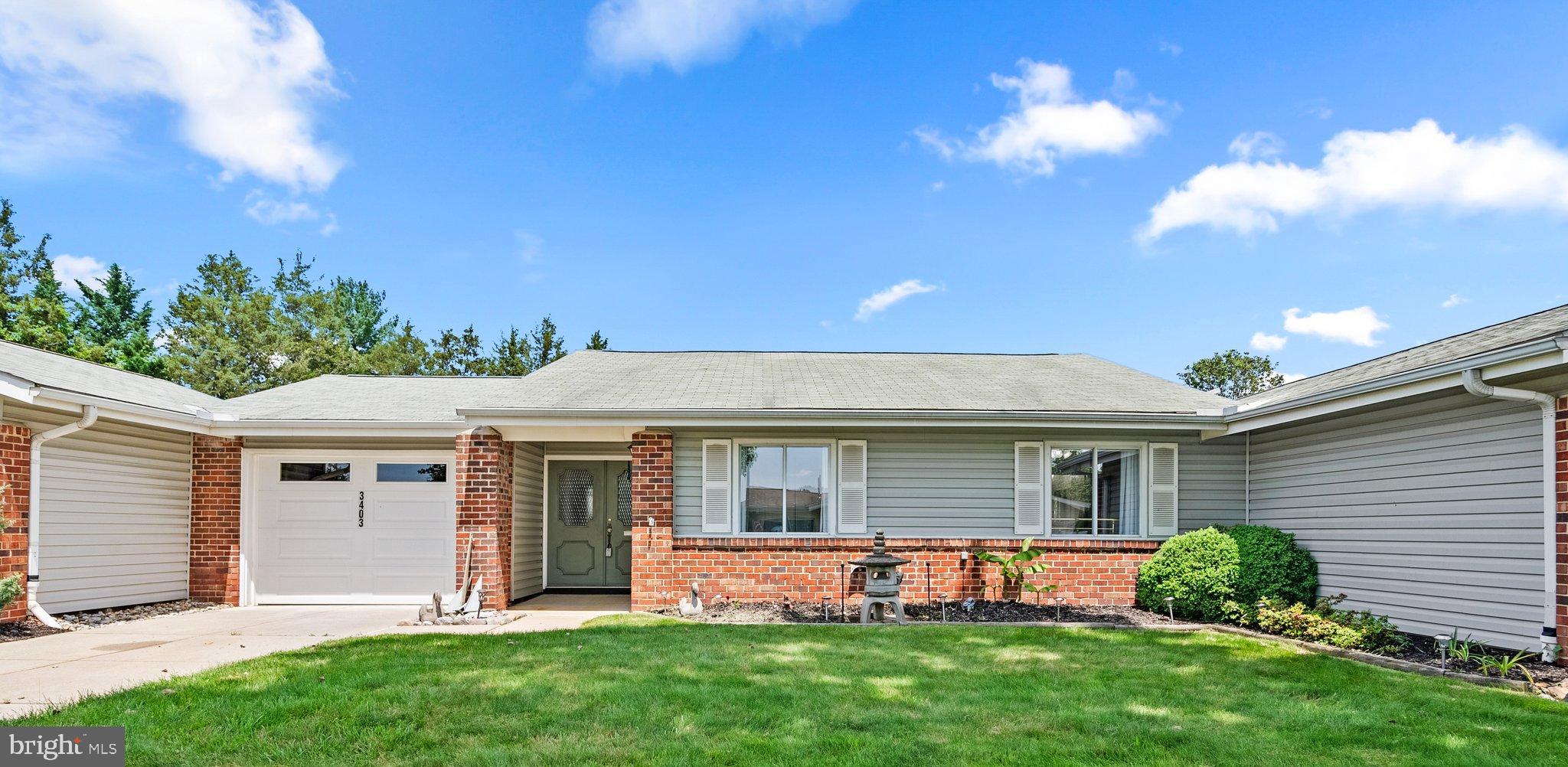 ROSSMOOR MUTUAL #16 - Residential