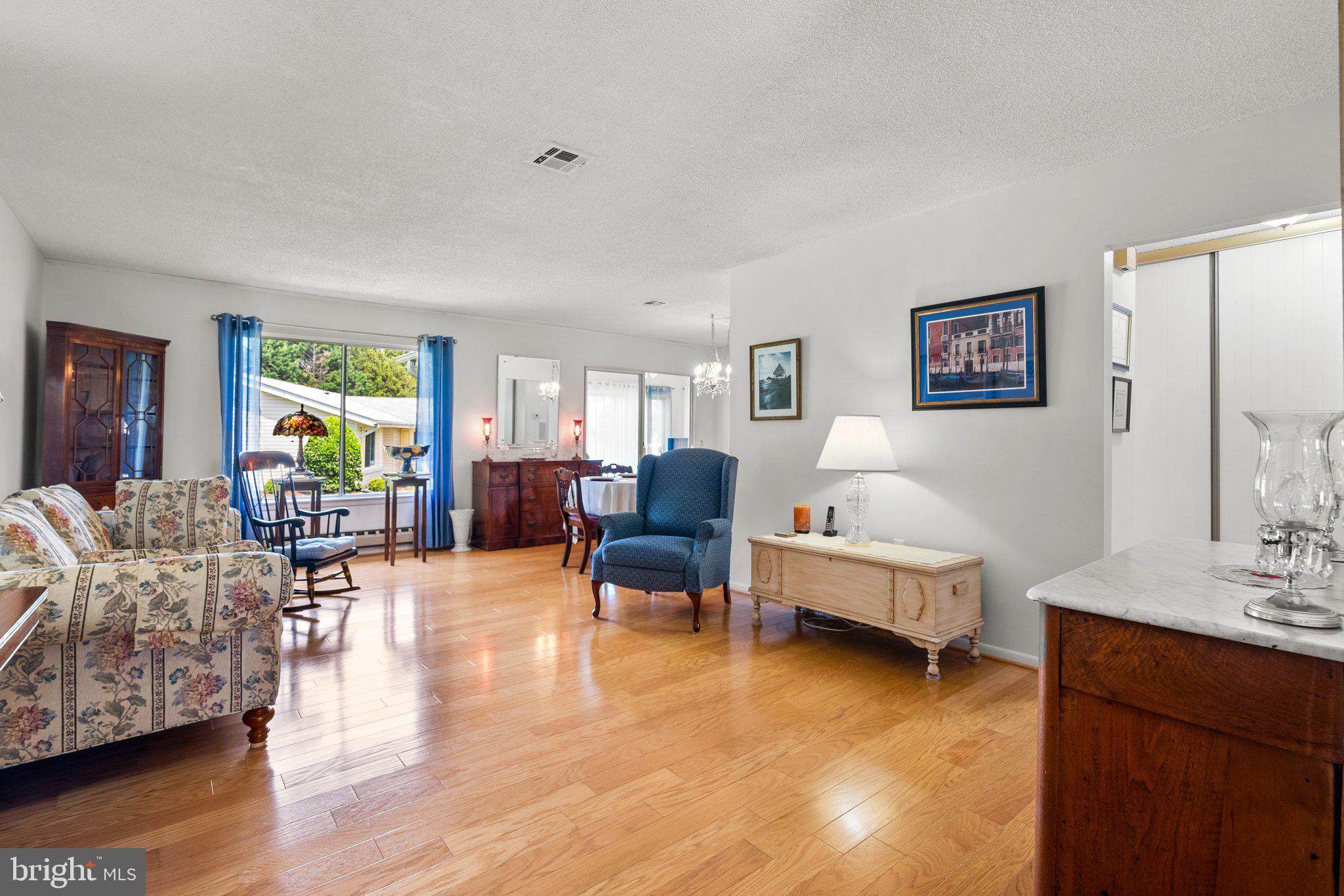 ROSSMOOR MUTUAL #16 - Residential