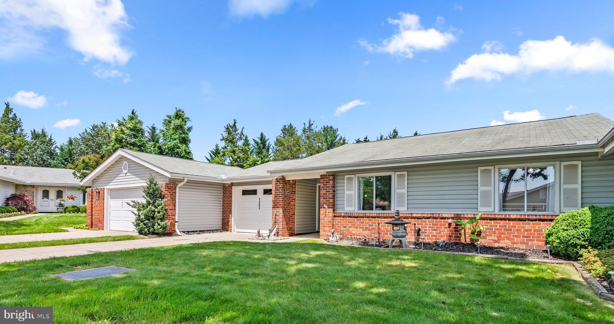 ROSSMOOR MUTUAL #16 - Residential