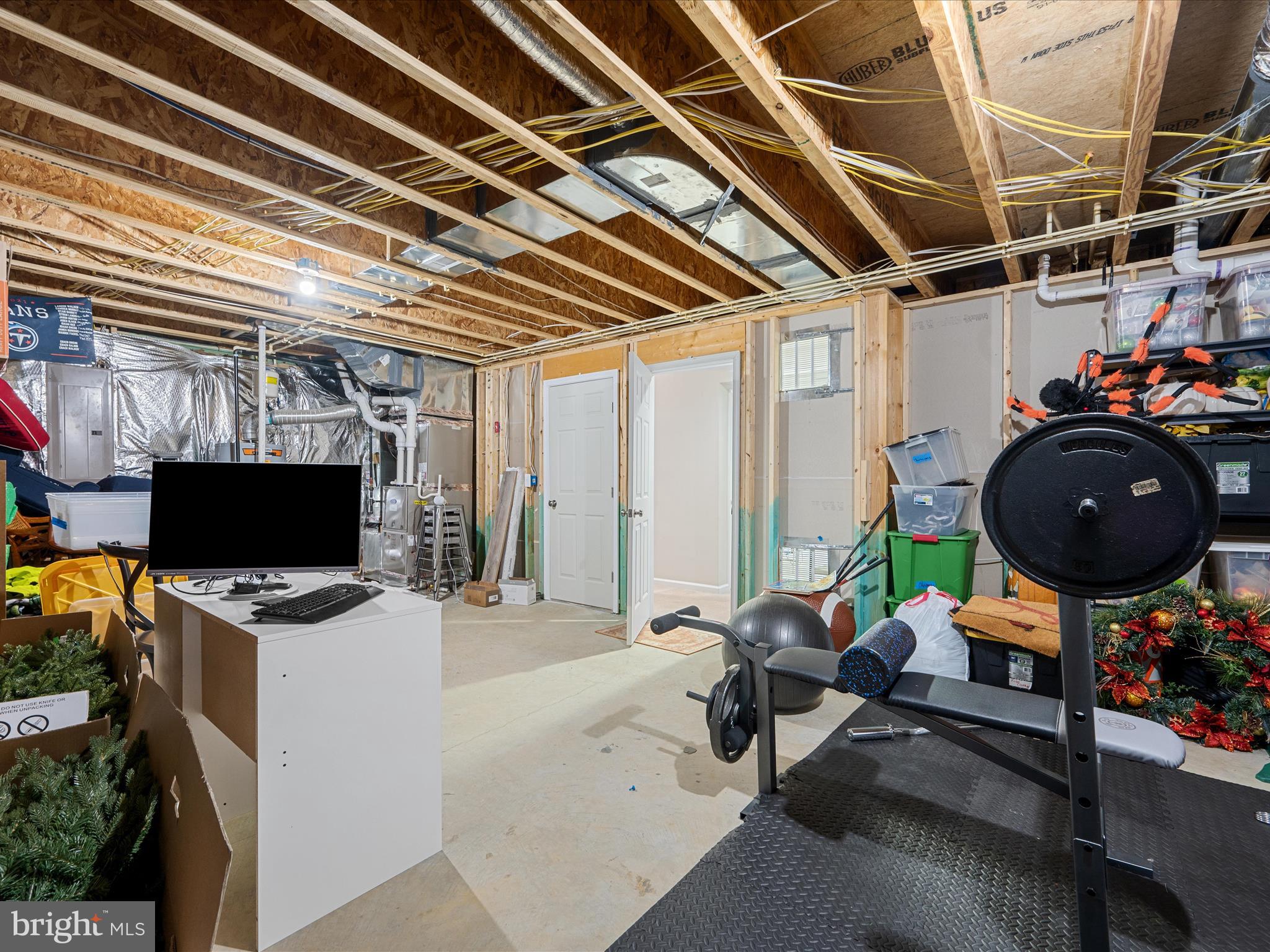 THE BLUFFS AT SLEETER LAKE - Residential